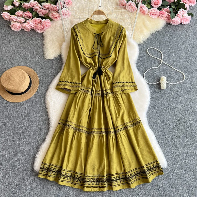 Women's Spring Dress Ethnic Style Retro Embroidery Lace Up Stand Up Collar Waist Cinched A-line Knee High Elegant Vestidos 2025
Women's Spring Dress Ethnic Style Retro Embroidery Lace Up Stand Up Collar Waist Cinched A-line Knee High Elegant Vestidos 2025