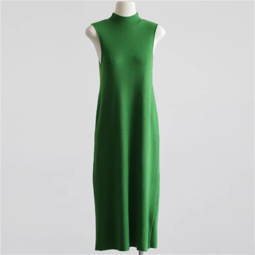 Autumn and winter elegant half turtleneck knitted dress long solid color bottoming stretch dress
Autumn and winter elegant half turtleneck knitted dress long solid color bottoming stretch dress