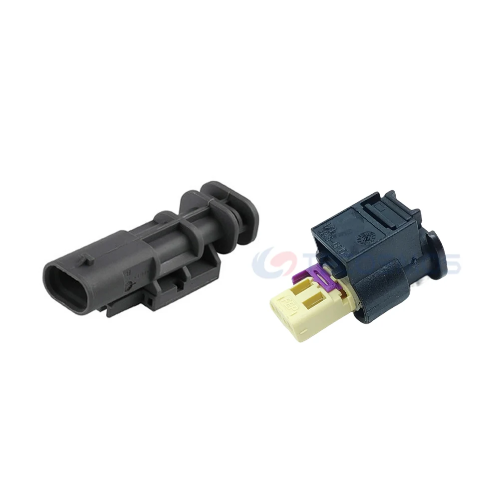 1/5/10 SET 2 Pin Automotive Sensor Connector Fuel Injector Harness Plug 07P973702 07P973702A
1/5/10 SET 2 Pin Automotive Sensor Connector Fuel Injector Harness Plug 07P973702 07P973702A