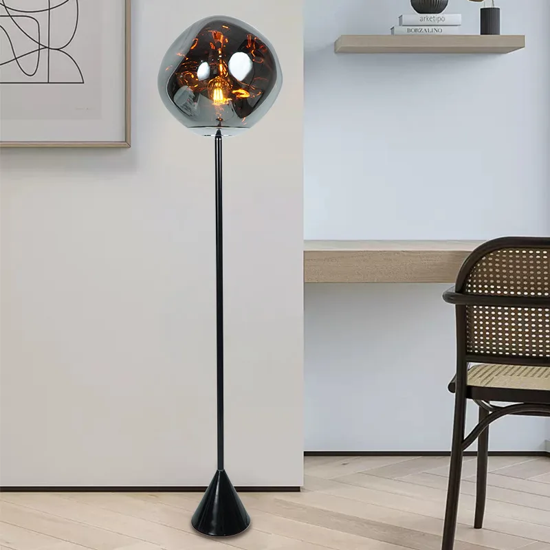 Lava vertical floor lamp minimalist Italian hall atmosphere decorative lamp light luxury high-end living room sofa corner lamp
Lava vertical floor lamp minimalist Italian hall atmosphere decorative lamp light luxury high-end living room sofa corner lamp