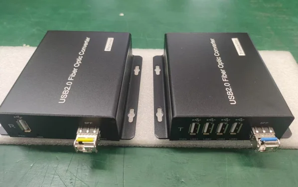4 Port USB 2.0 LC Fiber 10KM fiber dc 12v power supply optic extender Converter
4 Port USB 2.0 LC Fiber 10KM fiber dc 12v power supply optic extender Converter