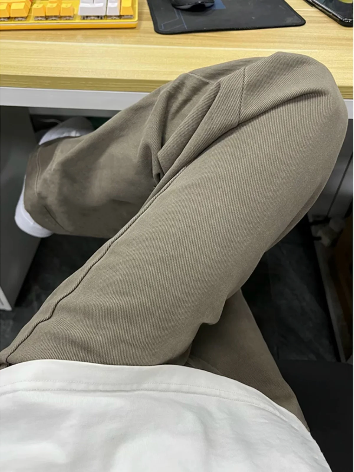 Brown Straight Leg Men's Jeans Vintage High Waist Waed American High Street Micro Flared Knife Autumn Faion Youth Wear
Brown Straight Leg Men's Jeans Vintage High Waist Waed American High Street Micro Flared Knife Autumn Faion Youth Wear