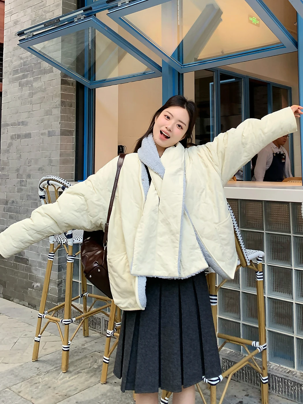 Yaoii Women's ort Cotton Jaet Winter Warm Outerwear with Scarf Korean Sle Straight Cut V-Ne Long Sve Single Button
Yaoii Women's ort Cotton Jaet Winter Warm Outerwear with Scarf Korean Sle Straight Cut V-Ne Long Sve Single Button