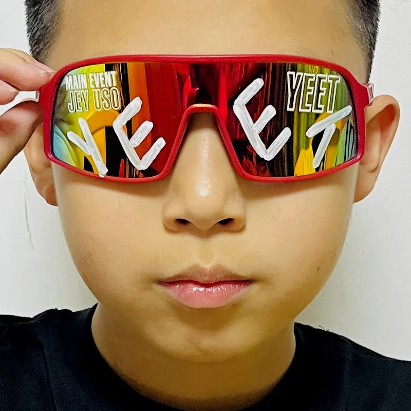 Kids Main Event Jey Uso Yeet Солнцезащитные очки для детей Key uso Yeet Спортивные очки для взрослых Bloodline USOS РЕДКИЕ цвета
Kids Main Event Jey Uso Yeet Солнцезащитные очки для детей Key uso Yeet Спортивные очки для взрослых Bloodline USOS РЕДКИЕ цвета