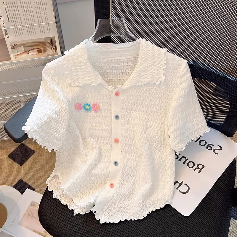 Floral Short Sleeve Shirt Women Summer Design Sense Wooden Noise Reduction Top Collar Short Length Female Clothing
Floral Short Sleeve Shirt Women Summer Design Sense Wooden Noise Reduction Top Collar Short Length Female Clothing