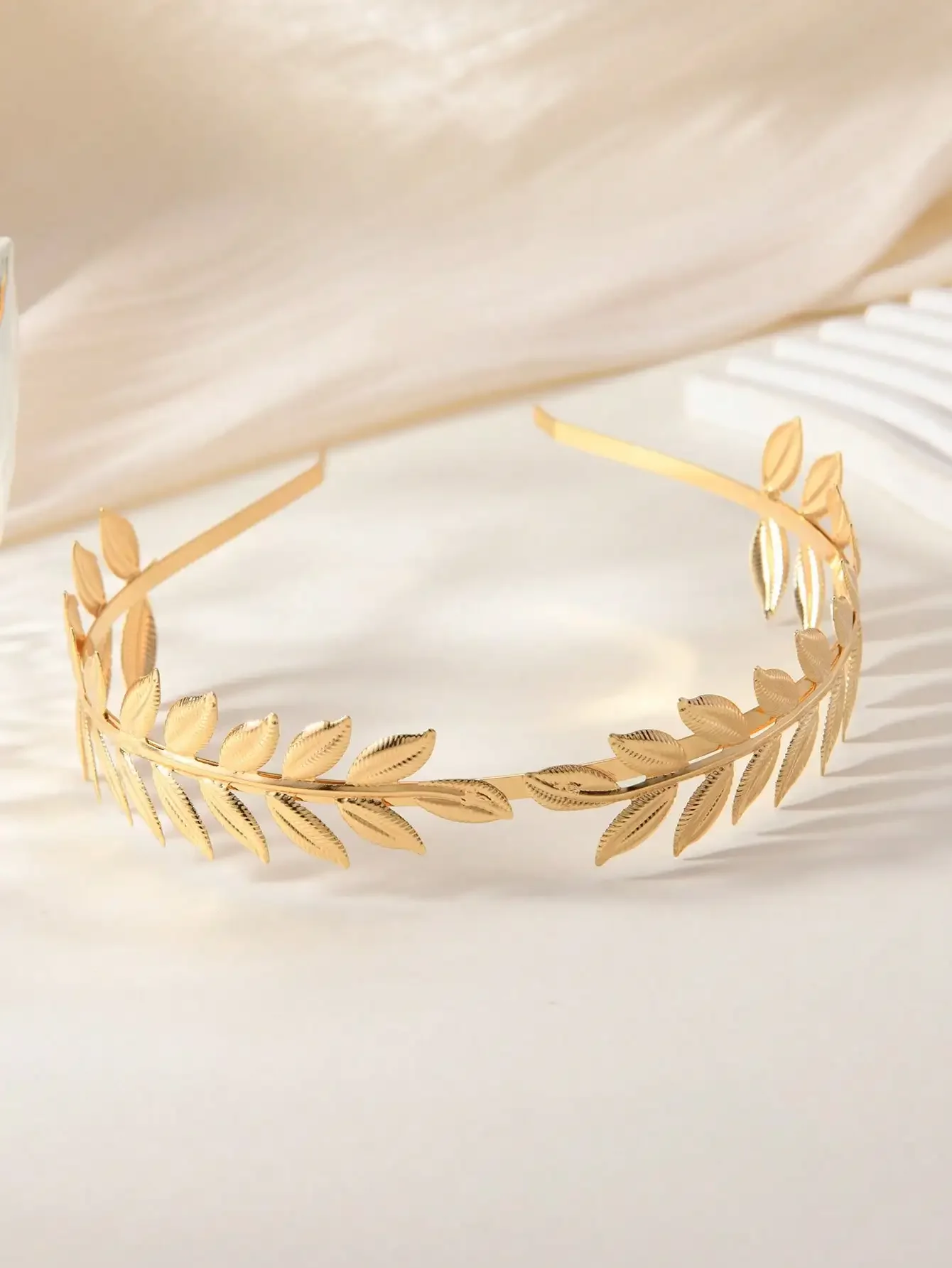 2pcs Headband Accessories/Gold Leaf Branch Headband Crown/Bridal Wedding Headdress Greek Goddess Jewelry Hair Accessories, Elegant Hair Accessories For Women, Summer, Holiday, Wedding Accessories Head Accessories Hairband
2pcs Headband Accessories/Gold Leaf Branch Headband Crown/Bridal Wedding Headdress Greek Goddess Jewelry Hair Accessories, Elegant Hair Accessories For Women, Summer, Holiday, Wedding Accessories Head Accessories Hairband