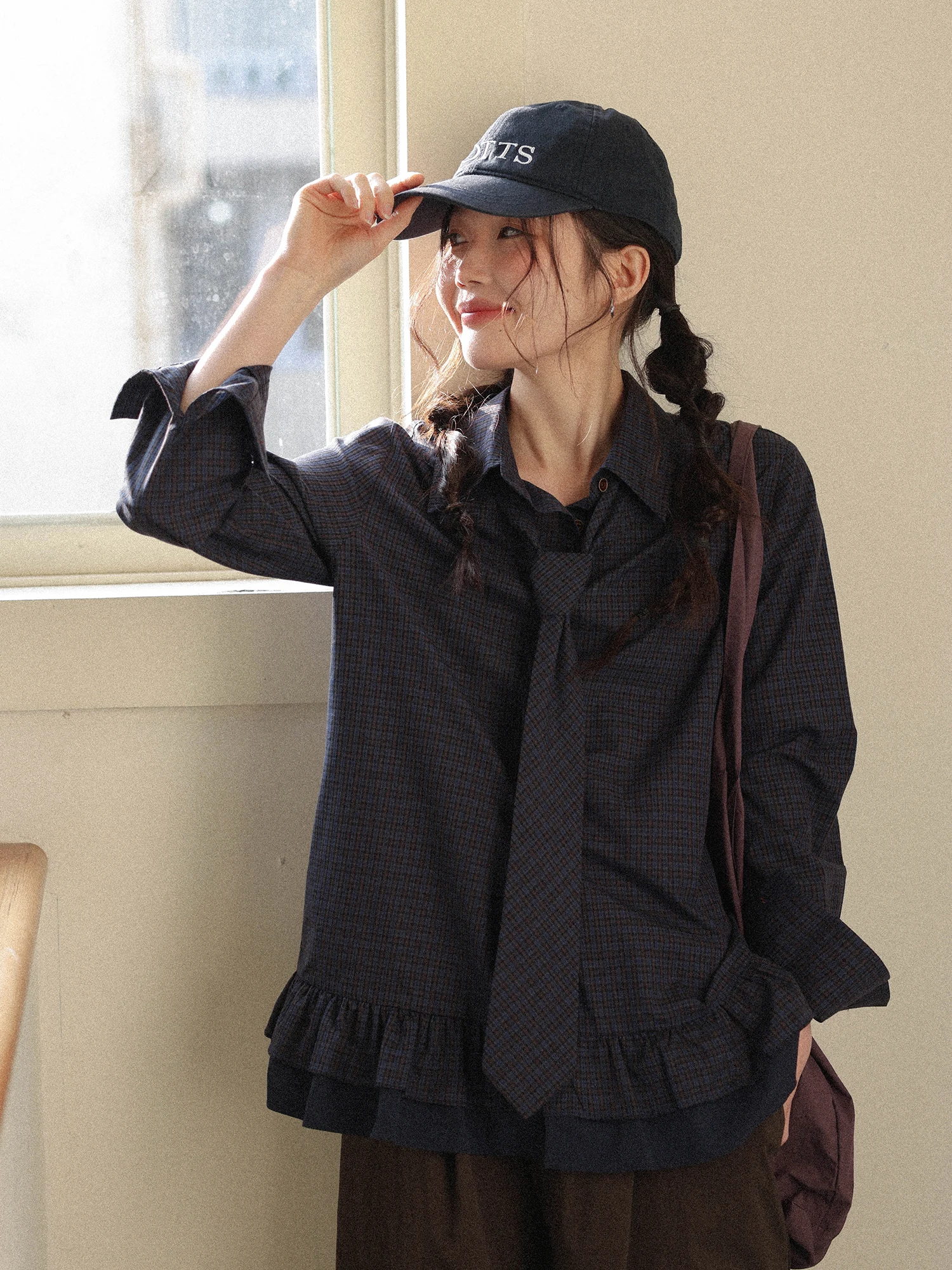 Deep Blue Plaid Long Sleeve Women's Shirt with Bow Tie Spring Design Sense Blouse Loose Fit Commute Style Resistant to Deform...
Deep Blue Plaid Long Sleeve Women's Shirt with Bow Tie Spring Design Sense Blouse Loose Fit Commute Style Resistant to Deform...