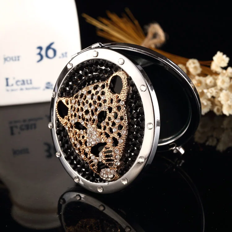NEW Retro Sticker Leopard Head Double-sided Folding Decorative Mirror Circular Metal Portable Beauty Mirror Home Decor
NEW Retro Sticker Leopard Head Double-sided Folding Decorative Mirror Circular Metal Portable Beauty Mirror Home Decor