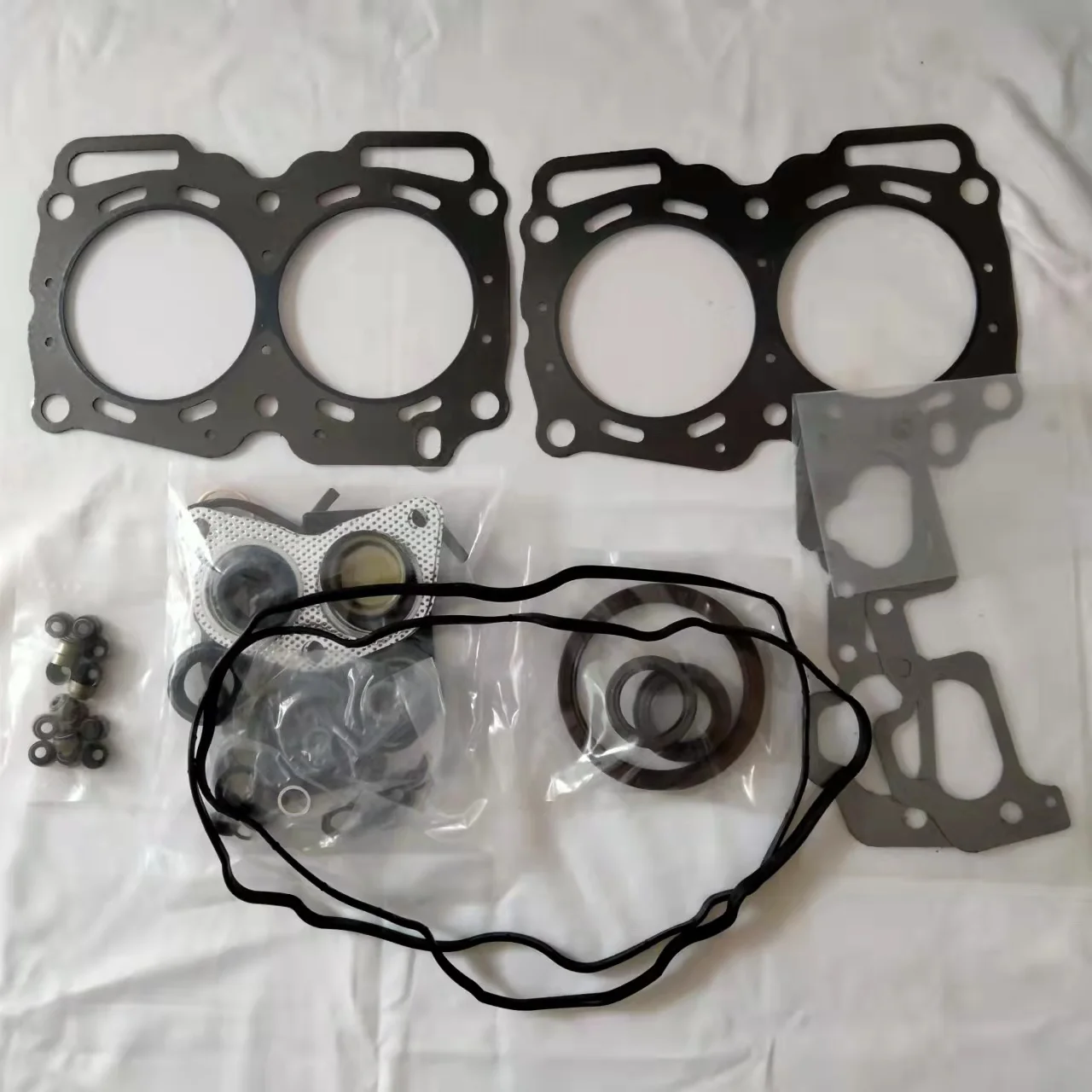 Комплект прокладок двигателя ej25 для Subaru ej25 прокладка головки блока цилиндров 10105-aa160
Комплект прокладок двигателя ej25 для Subaru ej25 прокладка головки блока цилиндров 10105-aa160