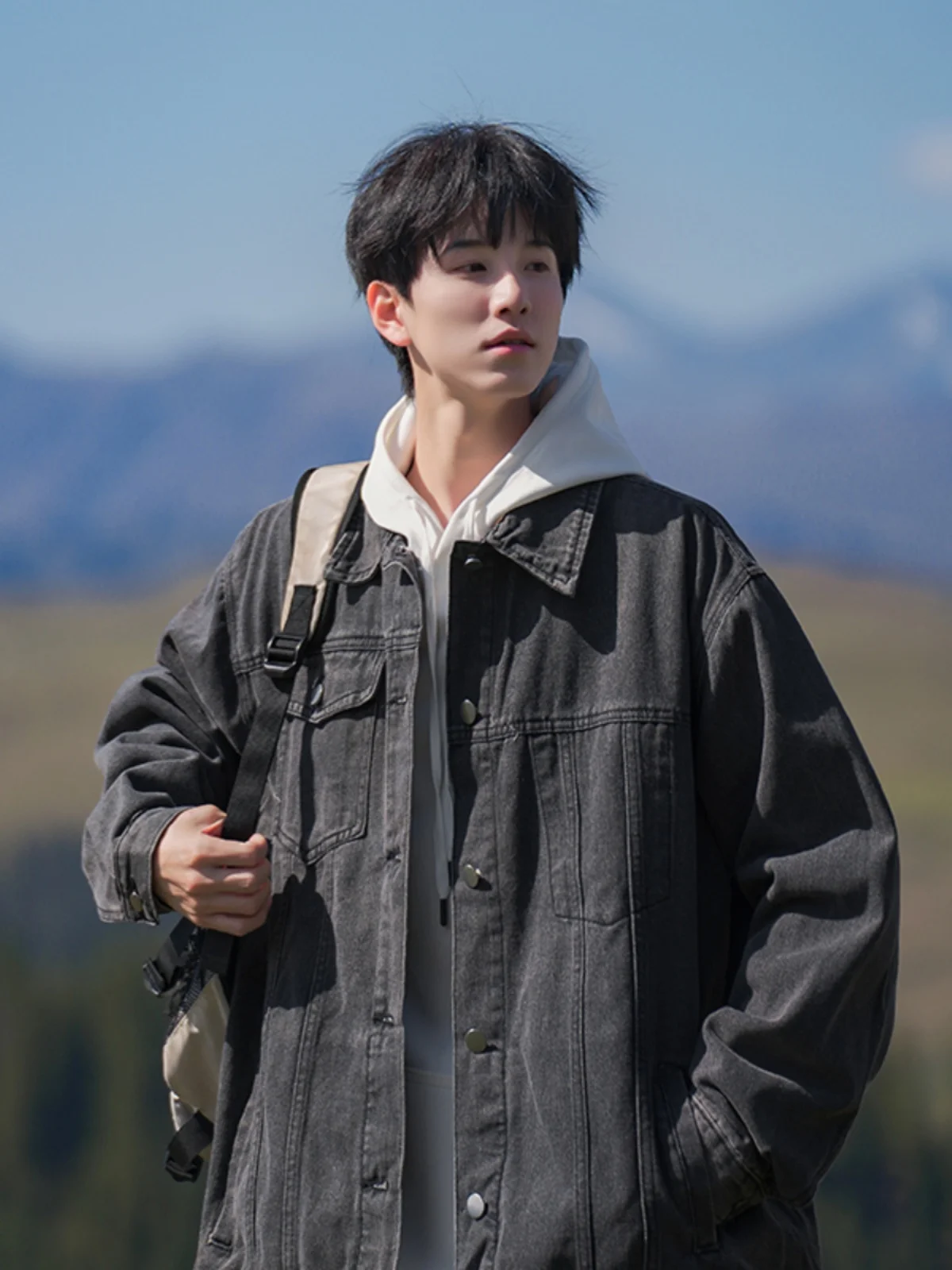 Retro Japanese Sle Men's Denim Jaet High Street Faion Workwear Coat Turn-down Collar Spring Autumn Seasonal Outerwear
Retro Japanese Sle Men's Denim Jaet High Street Faion Workwear Coat Turn-down Collar Spring Autumn Seasonal Outerwear