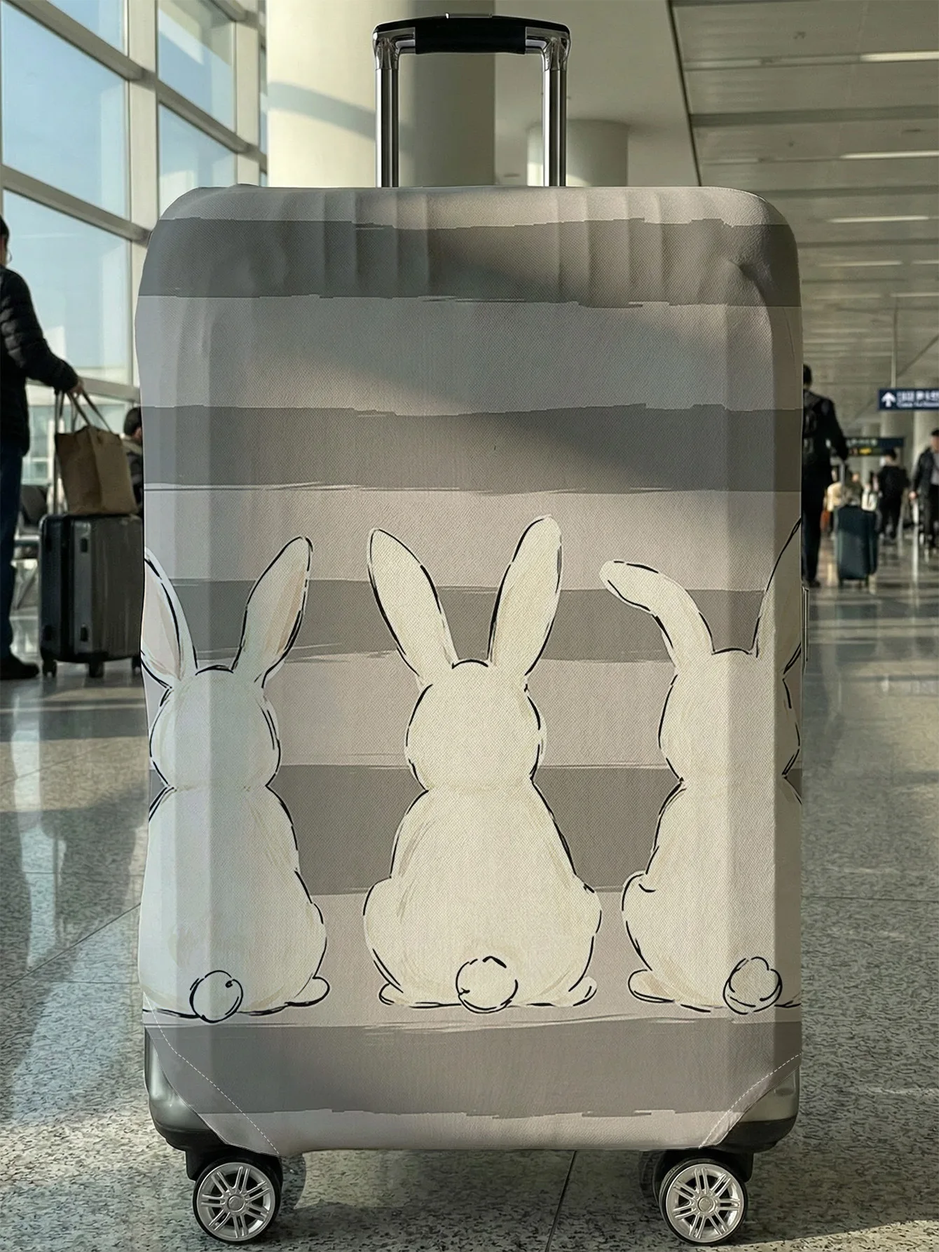 Three Rabbits Back View Watercolor Style Luggage Cover, Suitable for 18-32 Inch Luggage Cover, Luggage Handle Glove, Travel Acce
Three Rabbits Back View Watercolor Style Luggage Cover, Suitable for 18-32 Inch Luggage Cover, Luggage Handle Glove, Travel Acce