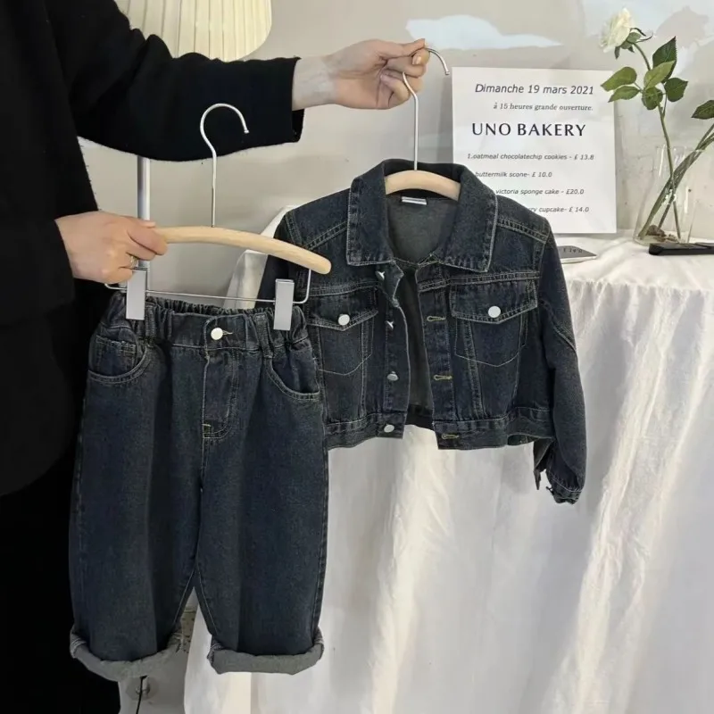 Комплект одежды для мальчиков, пальто + штаны, комплект из 2 предметов, хлопок 2023, джинсы, весенне-осенний спортивный костюм, спортивный костюм, детская одежда для подростков
Комплект одежды для мальчиков, пальто + штаны, комплект из 2 предметов, хлопок 2023, джинсы, весенне-осенний спортивный костюм, спортивный костюм, детская одежда для подростков