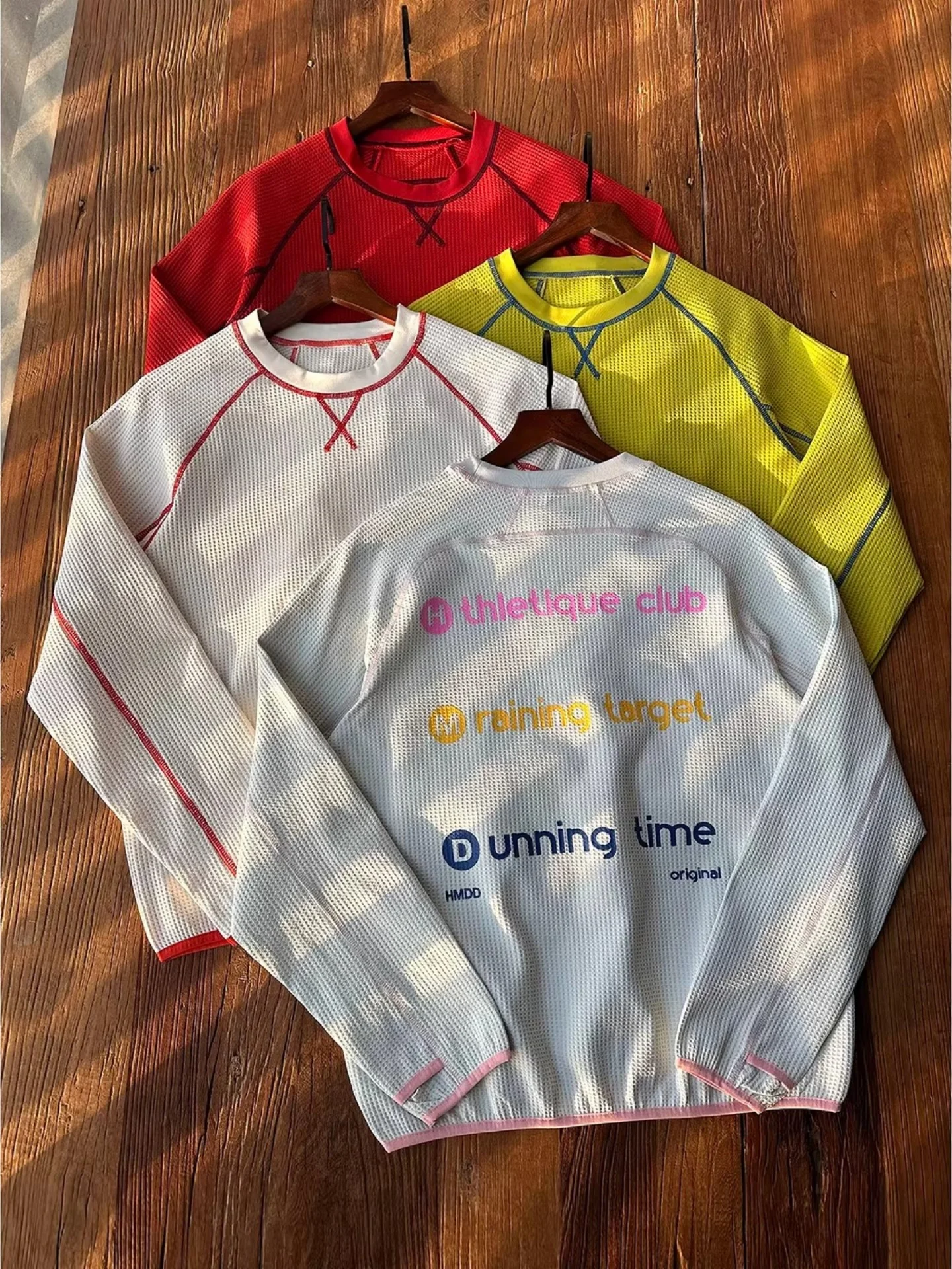 Outdoor Sports Men's Long Sve T-irt Qui Dry Sun Protection Base irt Breathable Wfle Pattern Cycling irt for Spring
Outdoor Sports Men's Long Sve T-irt Qui Dry Sun Protection Base irt Breathable Wfle Pattern Cycling irt for Spring