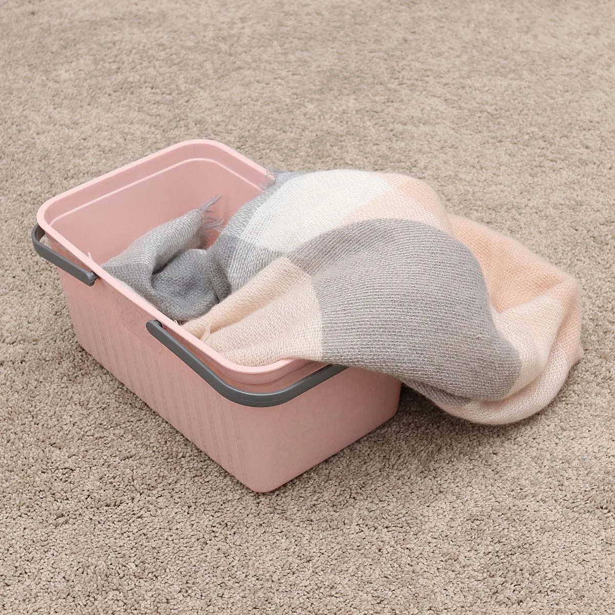 Bathroom Storage Basket Portable Plastic Bath Organizer Non-Slip Hands Bottom Filtration Breathable Drainage For Home
Bathroom Storage Basket Portable Plastic Bath Organizer Non-Slip Hands Bottom Filtration Breathable Drainage For Home