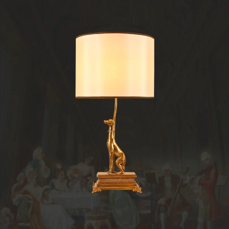 Настольная лампа в французском стиле из цельной меди для гостиной, кабинета, роскошной виллы, прикроватная лампа для спальни
Настольная лампа в французском стиле из цельной меди для гостиной, кабинета, роскошной виллы, прикроватная лампа для спальни