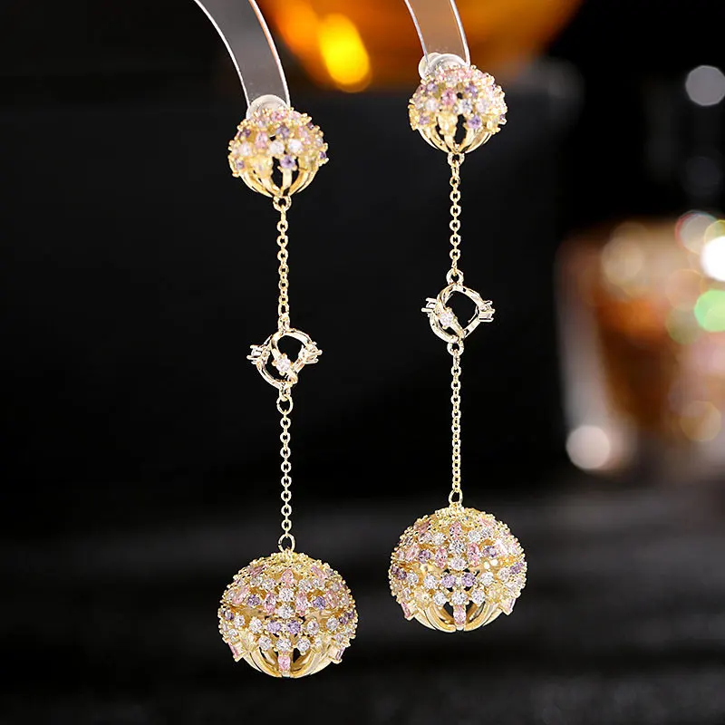 Light Luxury High-end Zircon Silver Needle Long Hollow Three-dimensional Small Ball Earrings
Light Luxury High-end Zircon Silver Needle Long Hollow Three-dimensional Small Ball Earrings