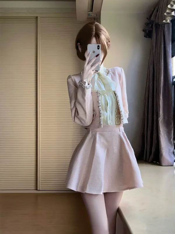 Style Set Gentle Wind High-End Short Coat Skirt Youthful Two-Piece Suit Spring Fashion Women's Comfortable Clothing
Style Set Gentle Wind High-End Short Coat Skirt Youthful Two-Piece Suit Spring Fashion Women's Comfortable Clothing