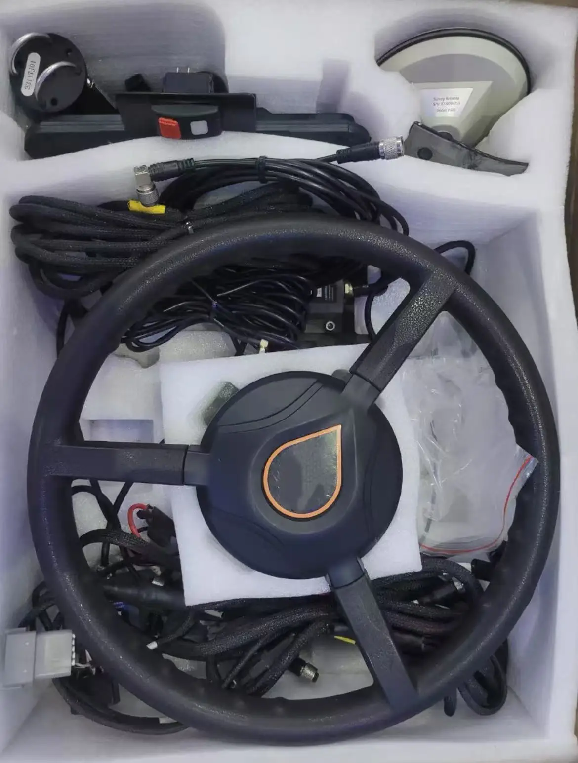 NX510 Интегрированная автоматическая система рулевого управления S8 RTK Прецизионный сельскохозяйственный трактор Авто для навигационного рулевого управления трактором
NX510 Интегрированная автоматическая система рулевого управления S8 RTK Прецизионный сельскохозяйственный трактор Авто для навигационного рулевого управления трактором