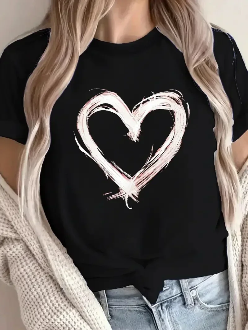 Women's plus size T-shirt with fashionable heart-shaped print round neck T-shirt for spring and summer casual short sleeved
Women's plus size T-shirt with fashionable heart-shaped print round neck T-shirt for spring and summer casual short sleeved
