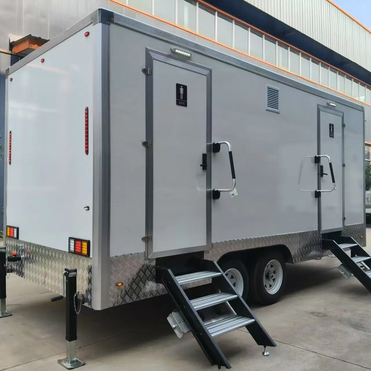 Portable Prefab Modern Customizable Durable Outdoor Restroom Shower Toilet Trailer for Park Use
Portable Prefab Modern Customizable Durable Outdoor Restroom Shower Toilet Trailer for Park Use