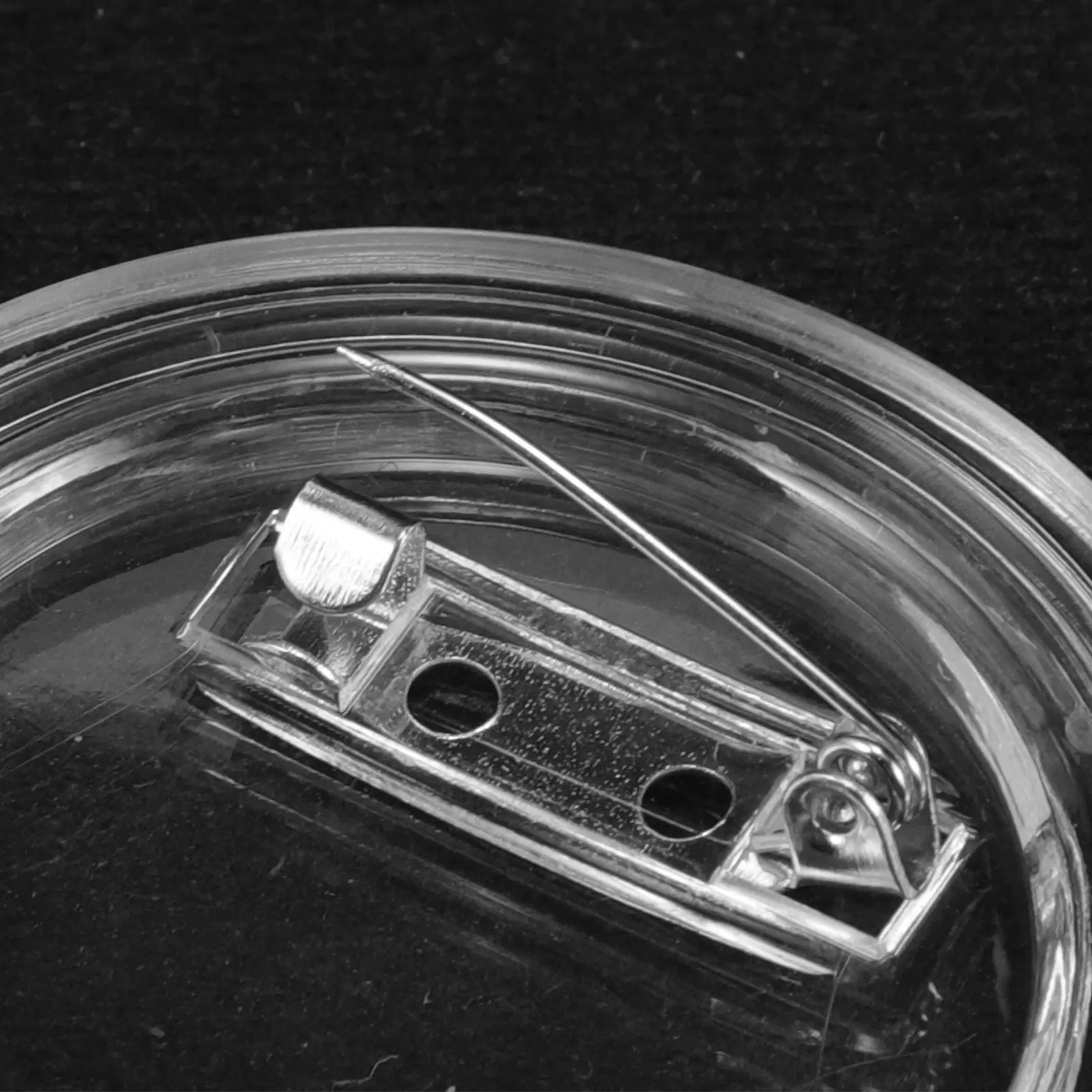 10Pcs Clear Acrylic Button Badge Parts Metal Back Pins for DIY Photo Buttons Crafting Kit Graduation Birthday Holiday Gift
10Pcs Clear Acrylic Button Badge Parts Metal Back Pins for DIY Photo Buttons Crafting Kit Graduation Birthday Holiday Gift