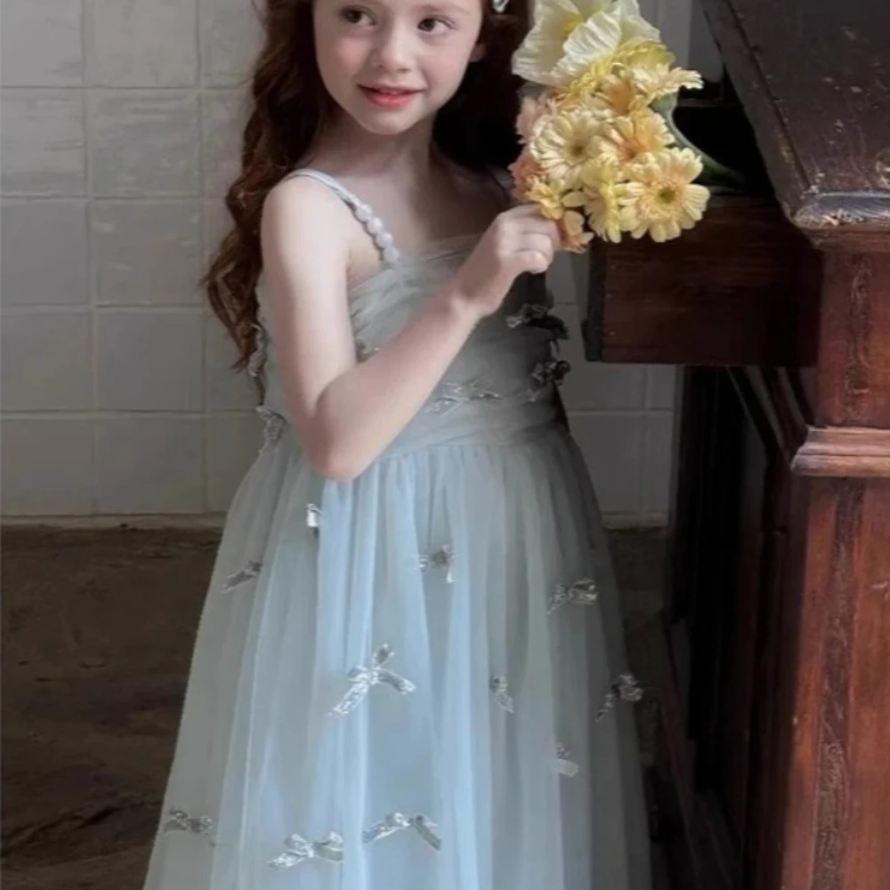 Strap Mesh Splicing Bow Princess Evening Dresses New Summer Girls Clothing 3-7Y Korean Edition Fashion Sweet Birthday Party
Strap Mesh Splicing Bow Princess Evening Dresses New Summer Girls Clothing 3-7Y Korean Edition Fashion Sweet Birthday Party