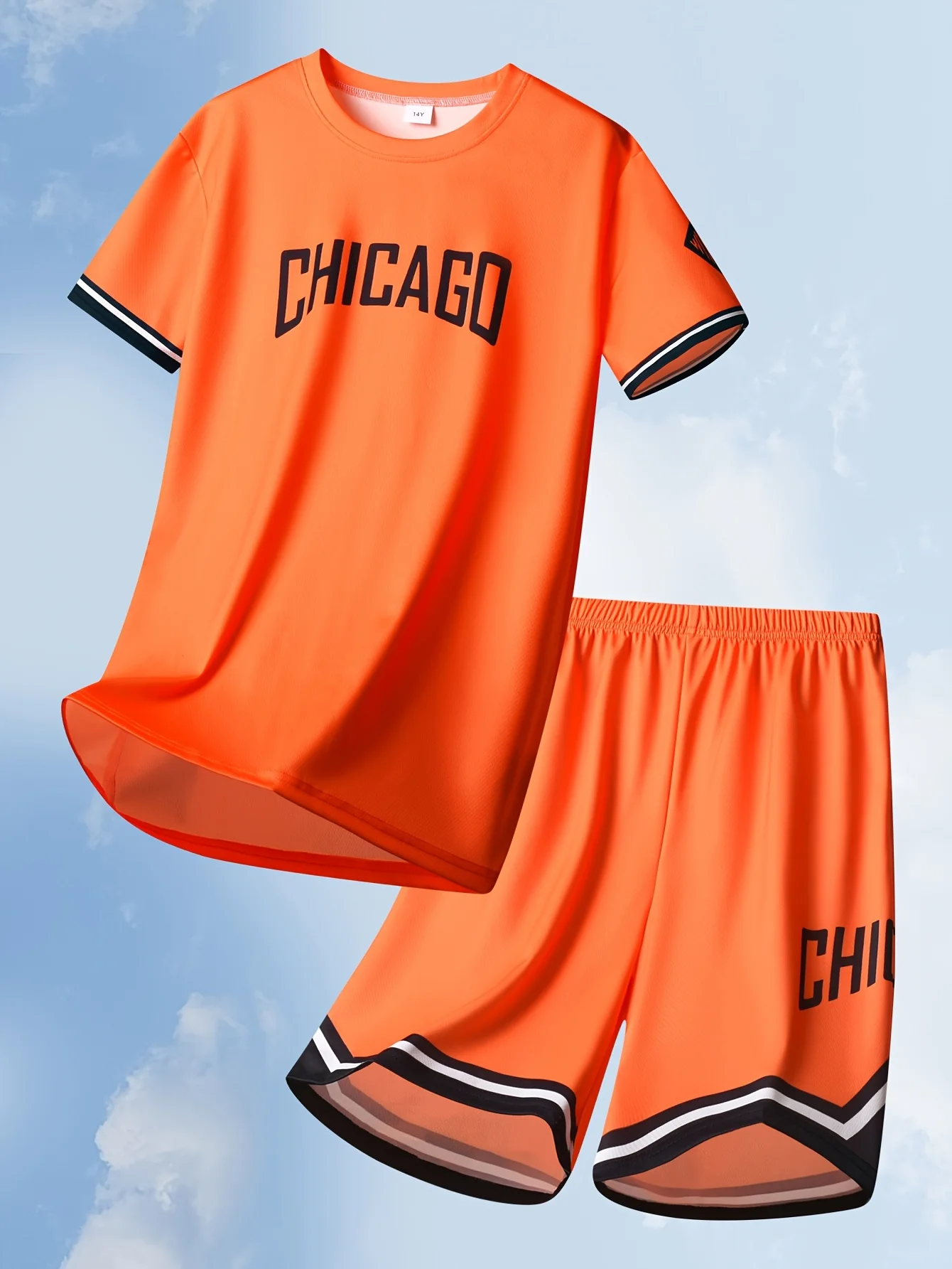 2025 модный оранжевый буквенный принт США, летний хит продаж, мужской комплект для спорта и отдыха, мужской модный комплект, быстросохнущий и дышащий 
2025 модный оранжевый буквенный принт США, летний хит продаж, мужской комплект для спорта и отдыха, мужской модный комплект, быстросохнущий и дышащий