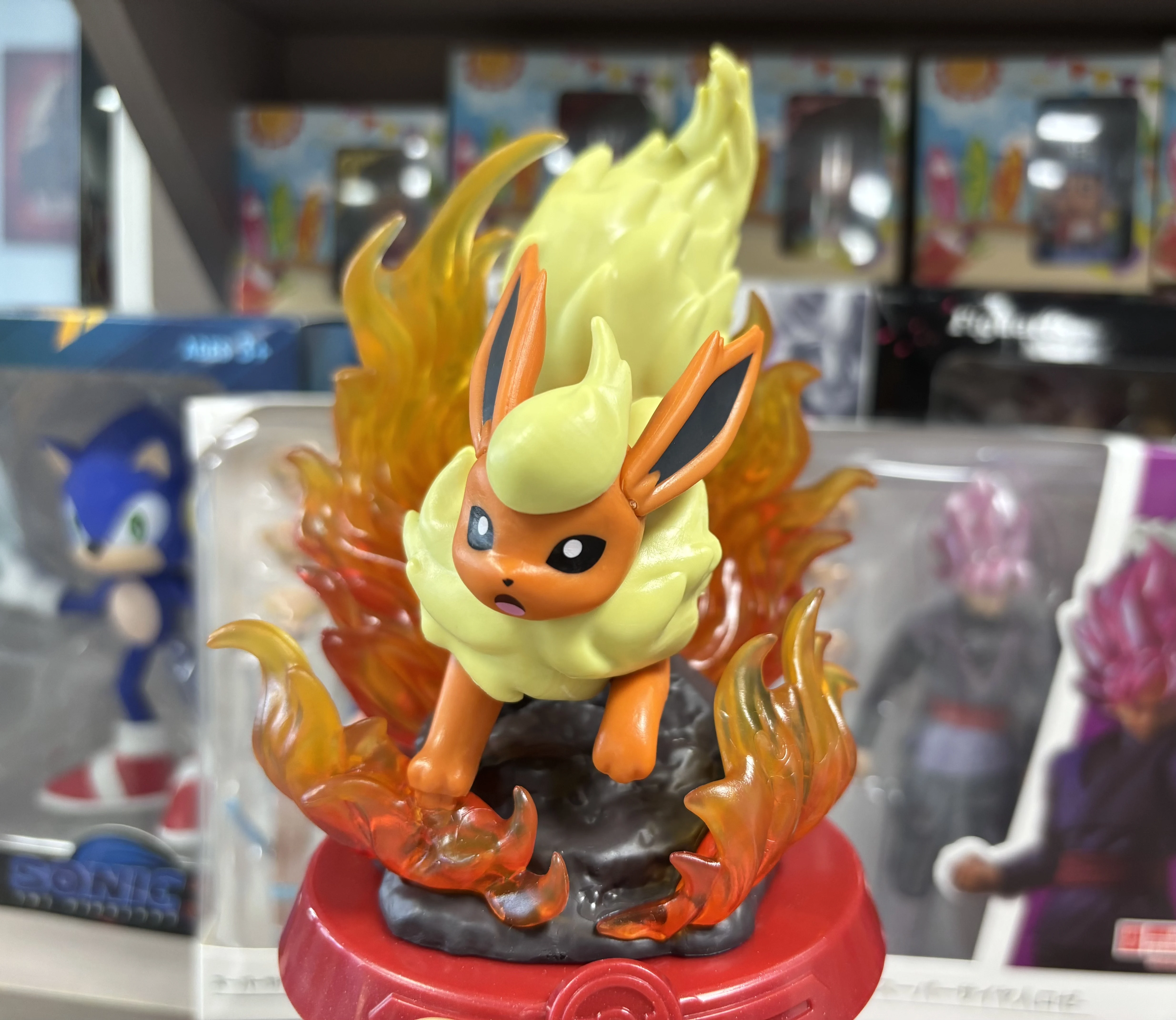 Фигурка покемона Эеви из серии Fire Eevee, модель, подарок, украшение
Фигурка покемона Эеви из серии Fire Eevee, модель, подарок, украшение