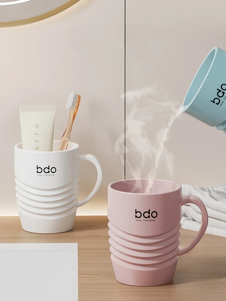 Creative Simple Couple Toothbrushing Cups JOJOS L PD Luxury Minimalist Home Use Bathroom Tools Plastic Cup Body
Creative Simple Couple Toothbrushing Cups JOJOS L PD Luxury Minimalist Home Use Bathroom Tools Plastic Cup Body