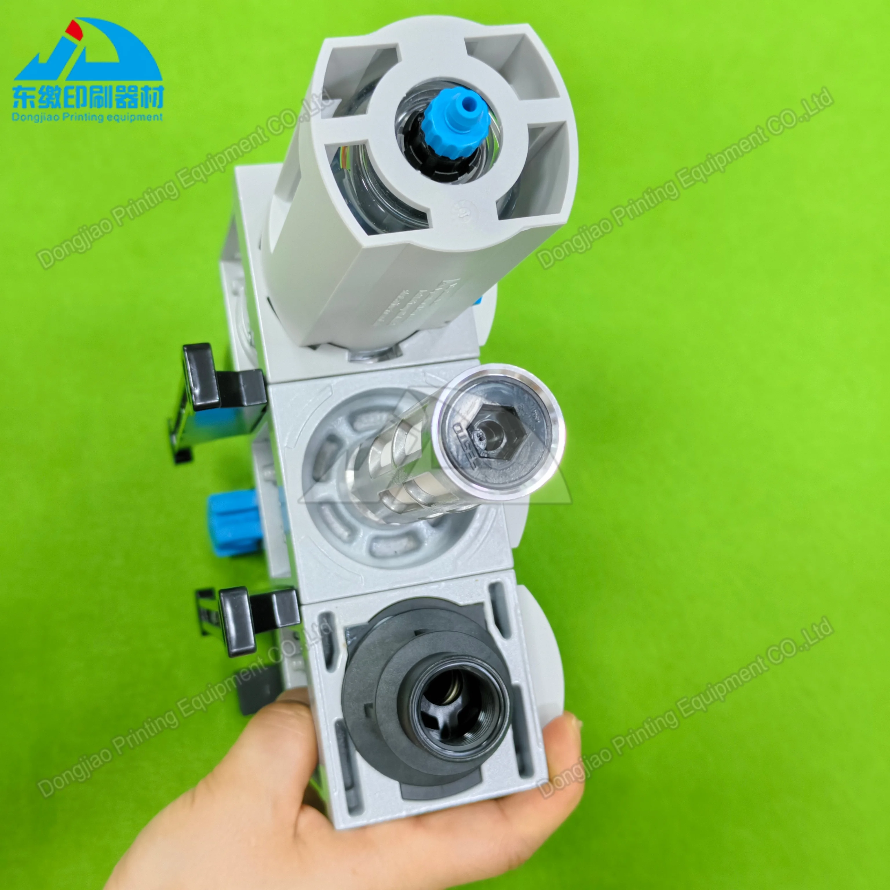 F4.335.175 /03 F4.335.176/03 F4.335.177/03 Pneumatic Set Unit for Heidelberg XL104 Printing Machinery Spare Parts
F4.335.175 /03 F4.335.176/03 F4.335.177/03 Pneumatic Set Unit for Heidelberg XL104 Printing Machinery Spare Parts