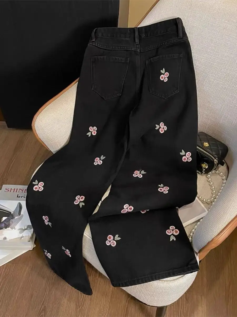 Women's Black Gothic Jeans Cargo Baggy Embroidered Y2K Japanese Harajuku 90s Cute Aesthetics Vintage Jeans Pants Clothing 2025
Women's Black Gothic Jeans Cargo Baggy Embroidered Y2K Japanese Harajuku 90s Cute Aesthetics Vintage Jeans Pants Clothing 2025