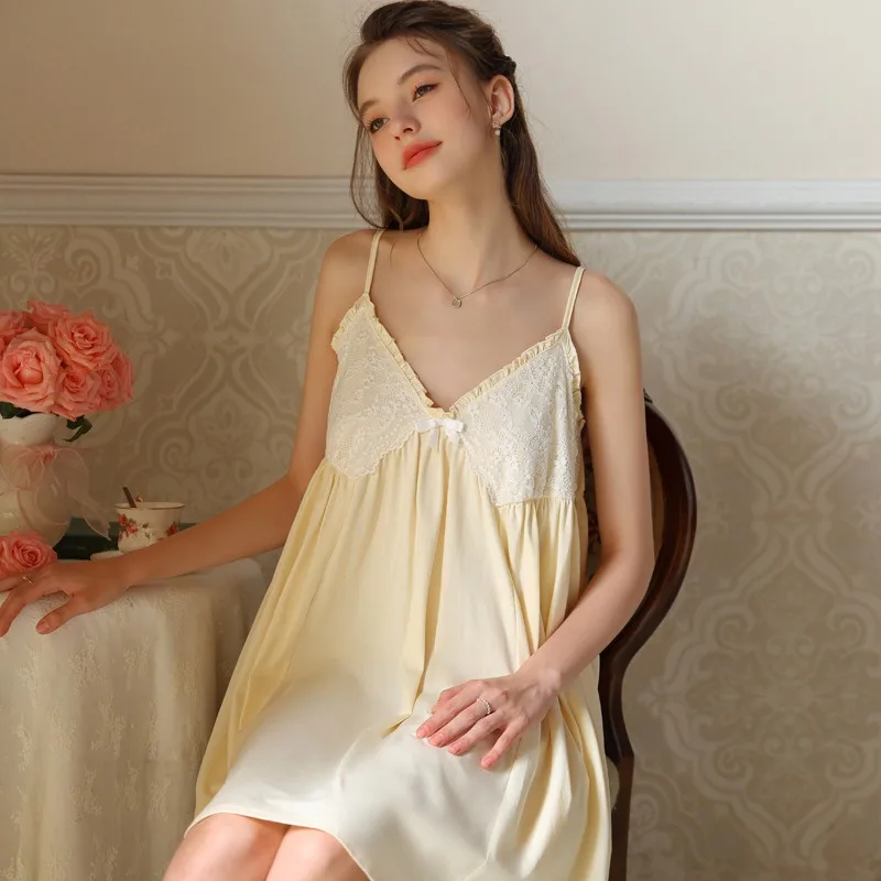 Французская ретро стиль принцессы кружевная ночная рубашка на подтяжках с v-образным вырезом милая милая свободная хлопковая короткая пижама для женщин
Французская ретро стиль принцессы кружевная ночная рубашка на подтяжках с v-образным вырезом милая милая свободная хлопковая короткая пижама для женщин