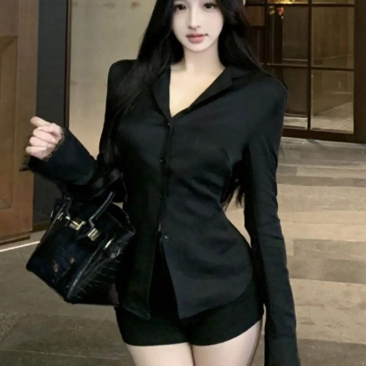 Onalippa Pure Desire Slim Down Black Versatile Long Sleeved Shirt Women Small V-neck Lace Patchwork Bottom Short Inner Lining
Onalippa Pure Desire Slim Down Black Versatile Long Sleeved Shirt Women Small V-neck Lace Patchwork Bottom Short Inner Lining