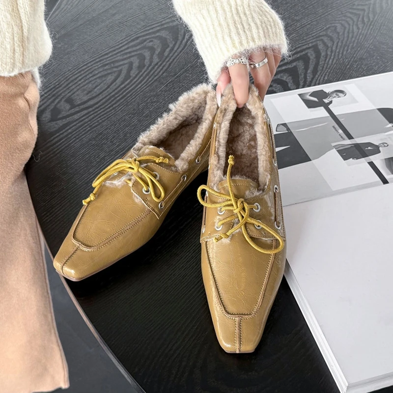 NEW Winter Women Loafers Genuine Leather Shoes for Women Square Toe Low Heel Shoes Slip-on Shallow Women Pumps Warm Daily Shoes
NEW Winter Women Loafers Genuine Leather Shoes for Women Square Toe Low Heel Shoes Slip-on Shallow Women Pumps Warm Daily Shoes