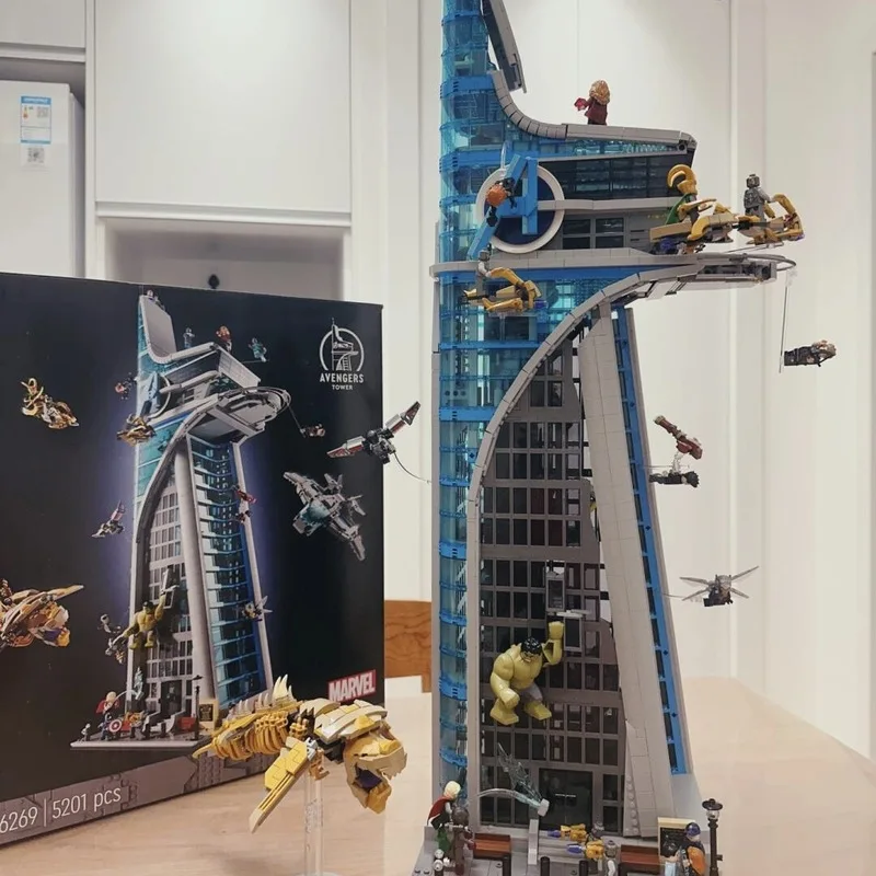 Новинка 2026 года: Конструктор «Башня Мстителей» (5201 деталь) с фигурками, архитектурная модель уличной сцены, для сборки, игрушка, подарок для детей
Новинка 2026 года: Конструктор «Башня Мстителей» (5201 деталь) с фигурками, архитектурная модель уличной сцены, для сборки, игрушка, подарок для детей