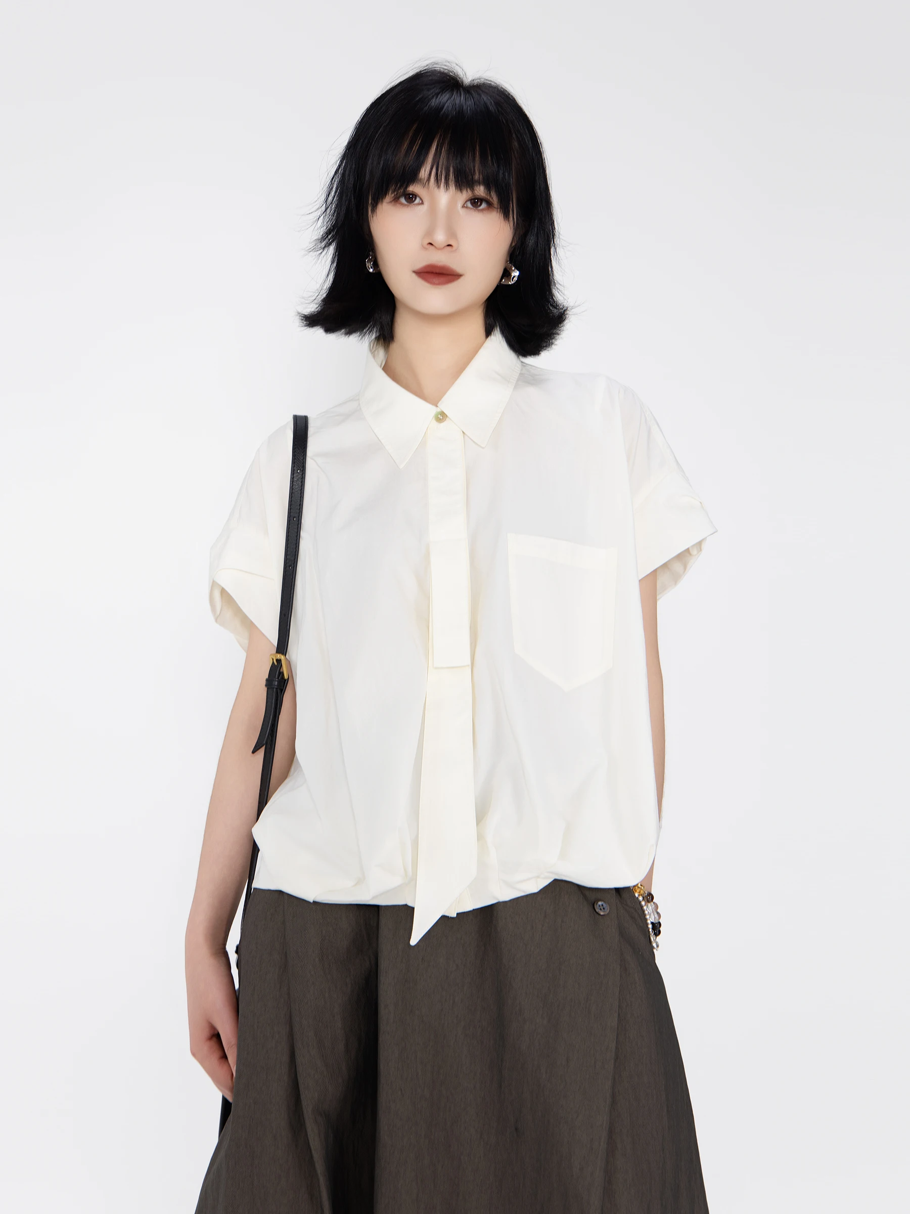 Loose Short Sleeve Women's Shirt Casual Style Floral Print Commute Friendly Breathable Comfortable Rcelle Fabric Summer New
Loose Short Sleeve Women's Shirt Casual Style Floral Print Commute Friendly Breathable Comfortable Rcelle Fabric Summer New