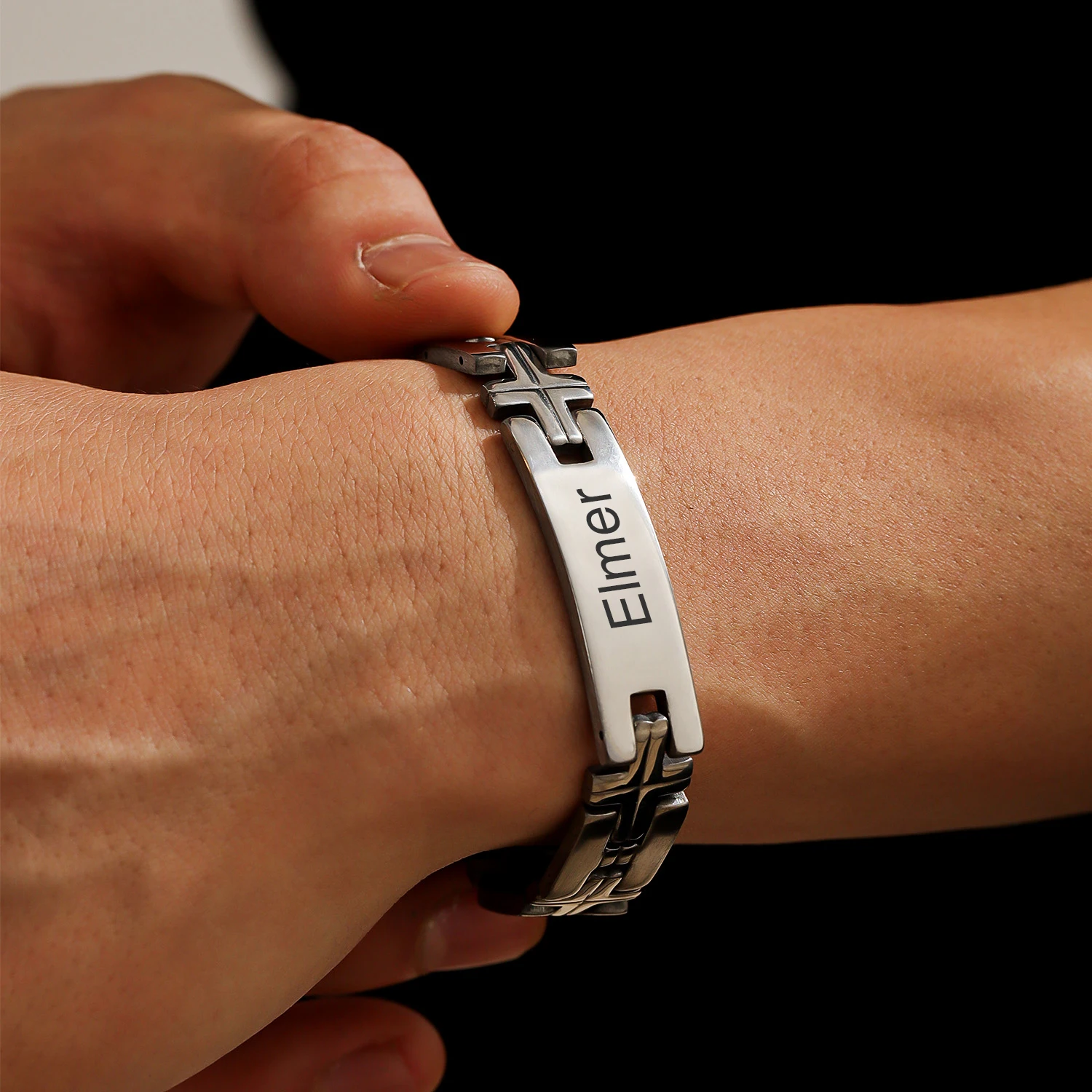 Custom Name Bracelet Aloof Style Titanium Steel Personalized Couples Engraved Name Bracelet Unisex Matching Gifts Gift for Him
Custom Name Bracelet Aloof Style Titanium Steel Personalized Couples Engraved Name Bracelet Unisex Matching Gifts Gift for Him