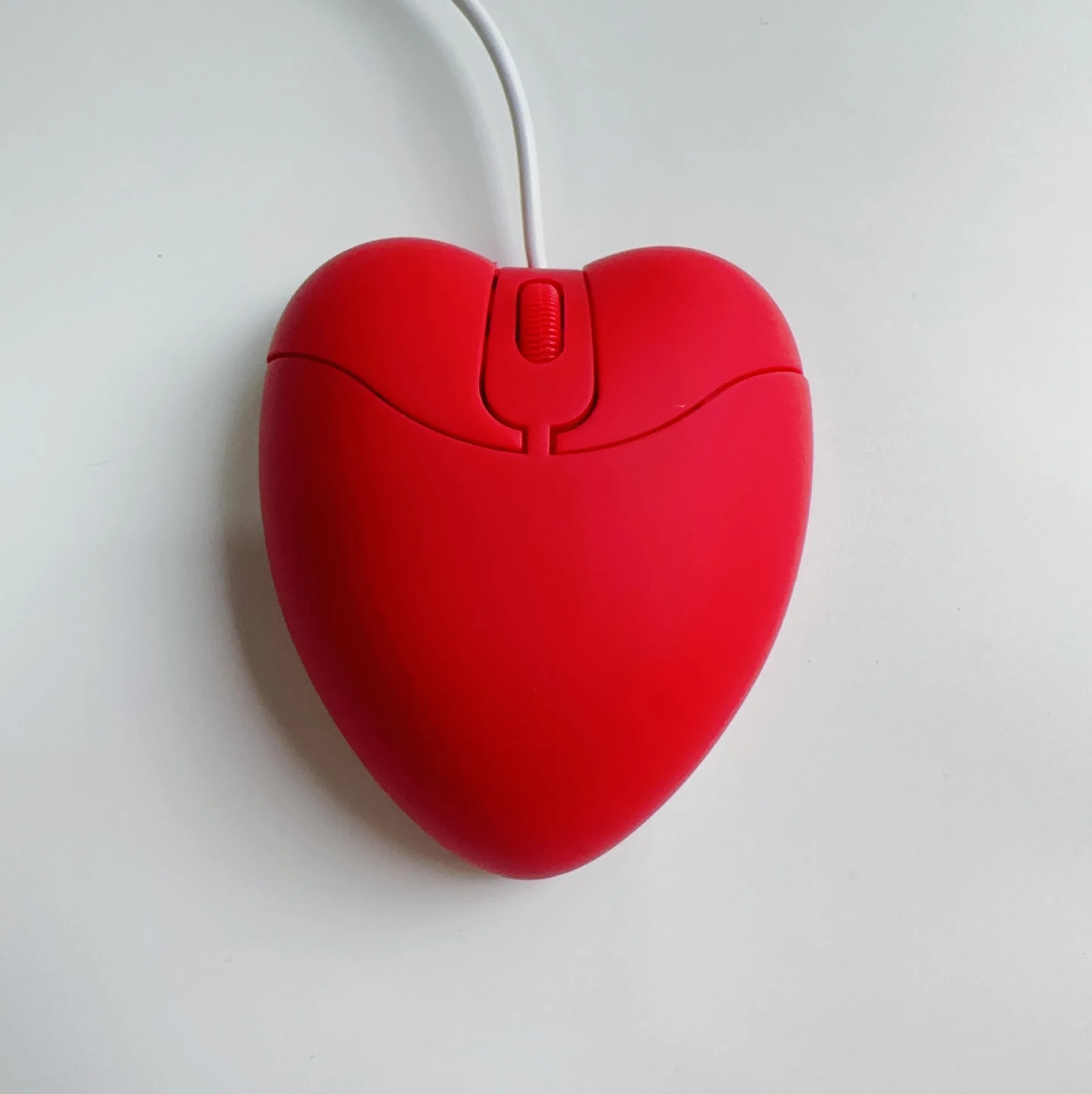 Stylish Heart-Shaped Mouse USB Wired Creative Unique Gift mouse for computer PC
Stylish Heart-Shaped Mouse USB Wired Creative Unique Gift mouse for computer PC