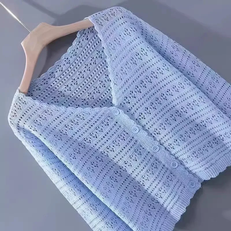 White Hollow out Knitted Cardigan Women's Thin Long Sleeve Ice Silk Shawl Outerwear with Strap Skirt Air Conditioner Shirt Su...
White Hollow out Knitted Cardigan Women's Thin Long Sleeve Ice Silk Shawl Outerwear with Strap Skirt Air Conditioner Shirt Su...