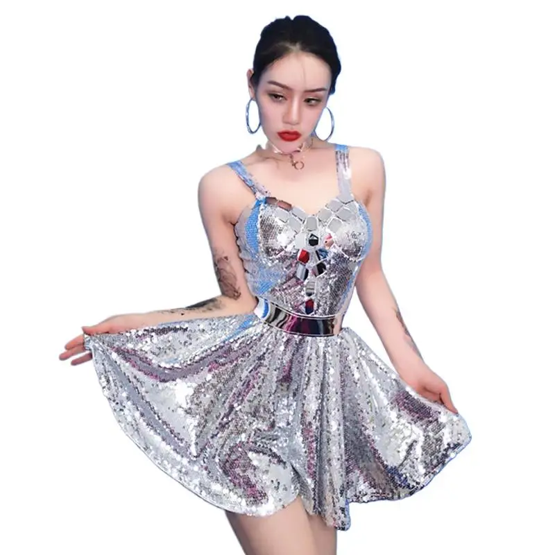 New Women Silver Sequins Mirrors Short Dress Sexy Nightclub Singer Performance Off Shoulder Dress Leading Dance Stage Costume
New Women Silver Sequins Mirrors Short Dress Sexy Nightclub Singer Performance Off Shoulder Dress Leading Dance Stage Costume