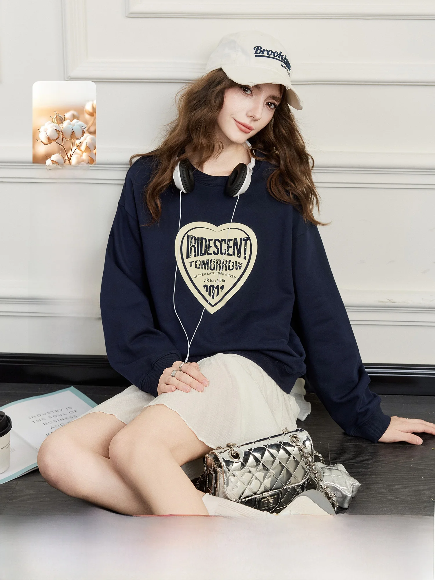 Long Velvet American Sle round Ne Sweatirt Women's Spring Vintage Spor Hoodie Casual Comfortable Cotton T-irt
Long Velvet American Sle round Ne Sweatirt Women's Spring Vintage Spor Hoodie Casual Comfortable Cotton T-irt