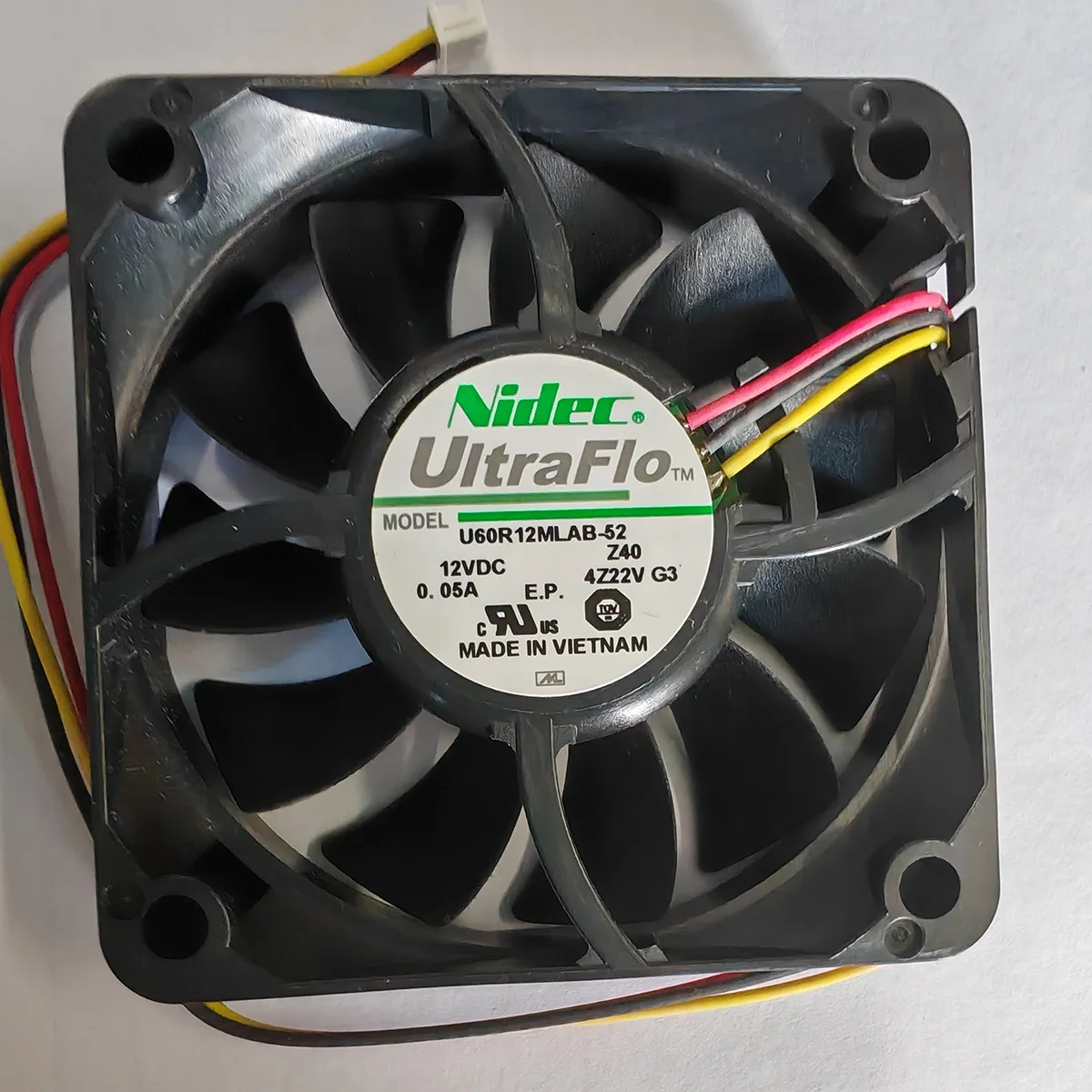 U60R12MLAB-52 12V 0.05A 6CM High-Flow Cooling Fan
U60R12MLAB-52 12V 0.05A 6CM High-Flow Cooling Fan