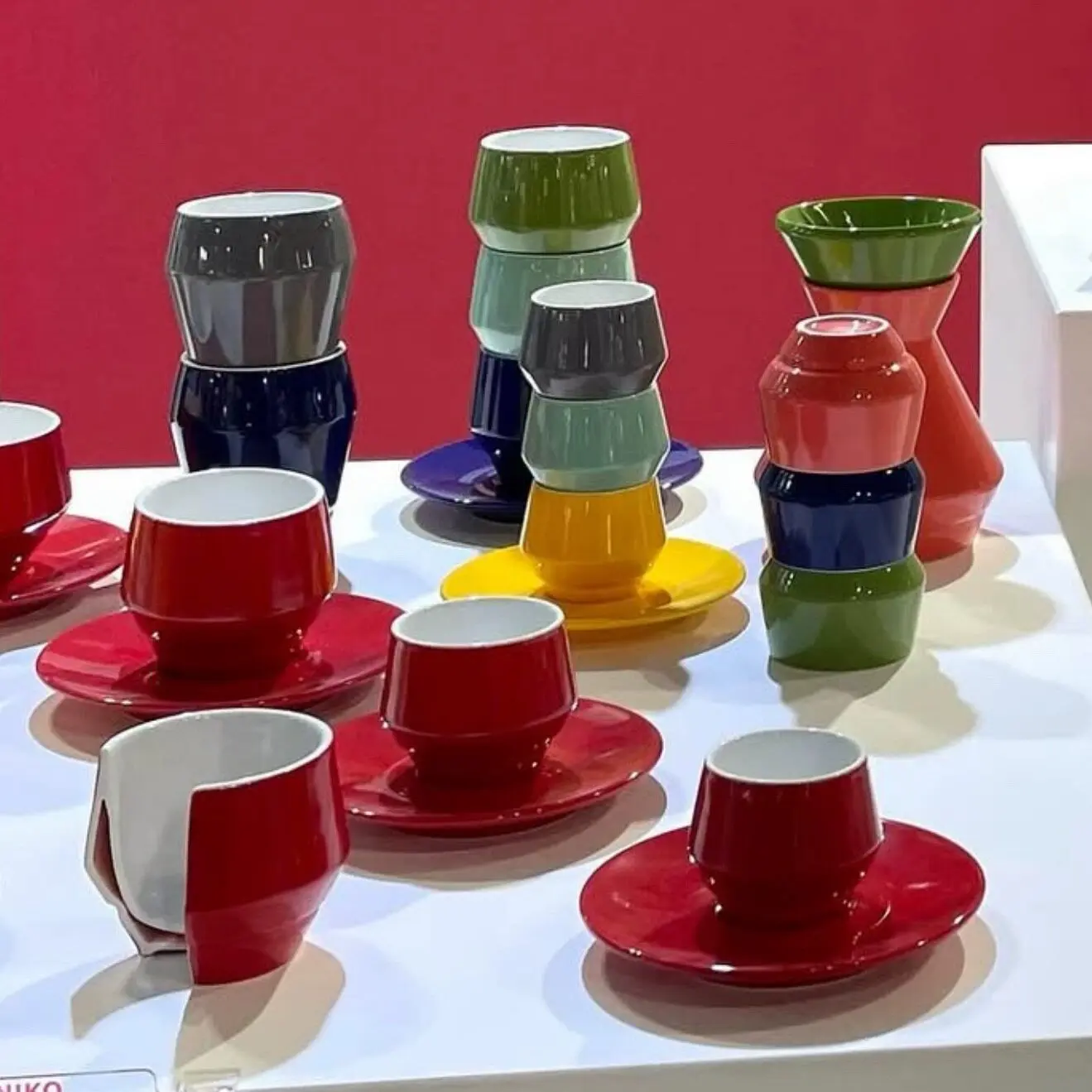 Royi Store Italian Club House & MANIKO Series Competition Commercial Handheld Double Anti-scalding Stackable Coffee Mug
Royi Store Italian Club House & MANIKO Series Competition Commercial Handheld Double Anti-scalding Stackable Coffee Mug