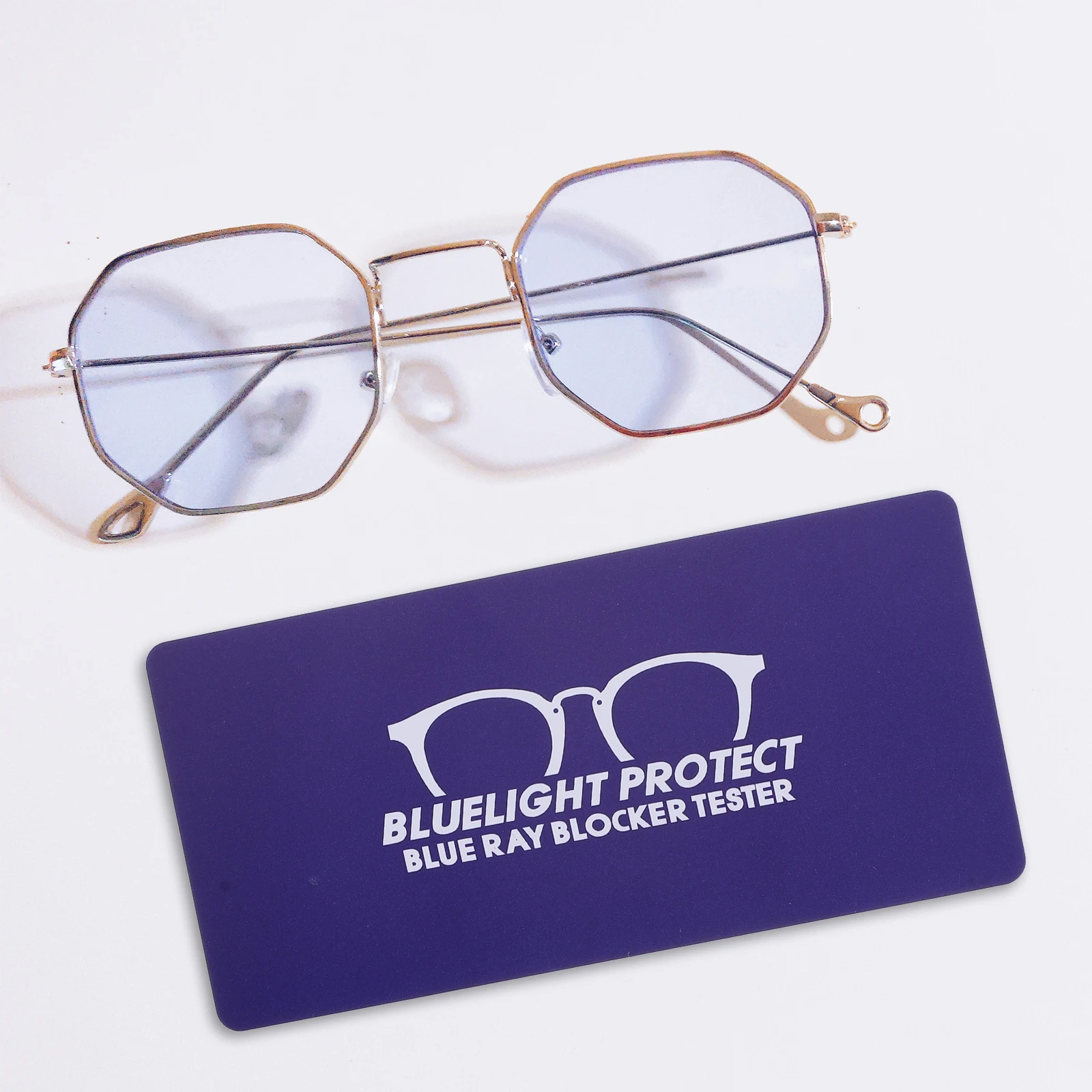 20pcs Anti-Blue Light Test Cards PVC Durable Glasses Detection Tool for Sunglasses Lens Polarized Eyewear Testing Accessories
20pcs Anti-Blue Light Test Cards PVC Durable Glasses Detection Tool for Sunglasses Lens Polarized Eyewear Testing Accessories