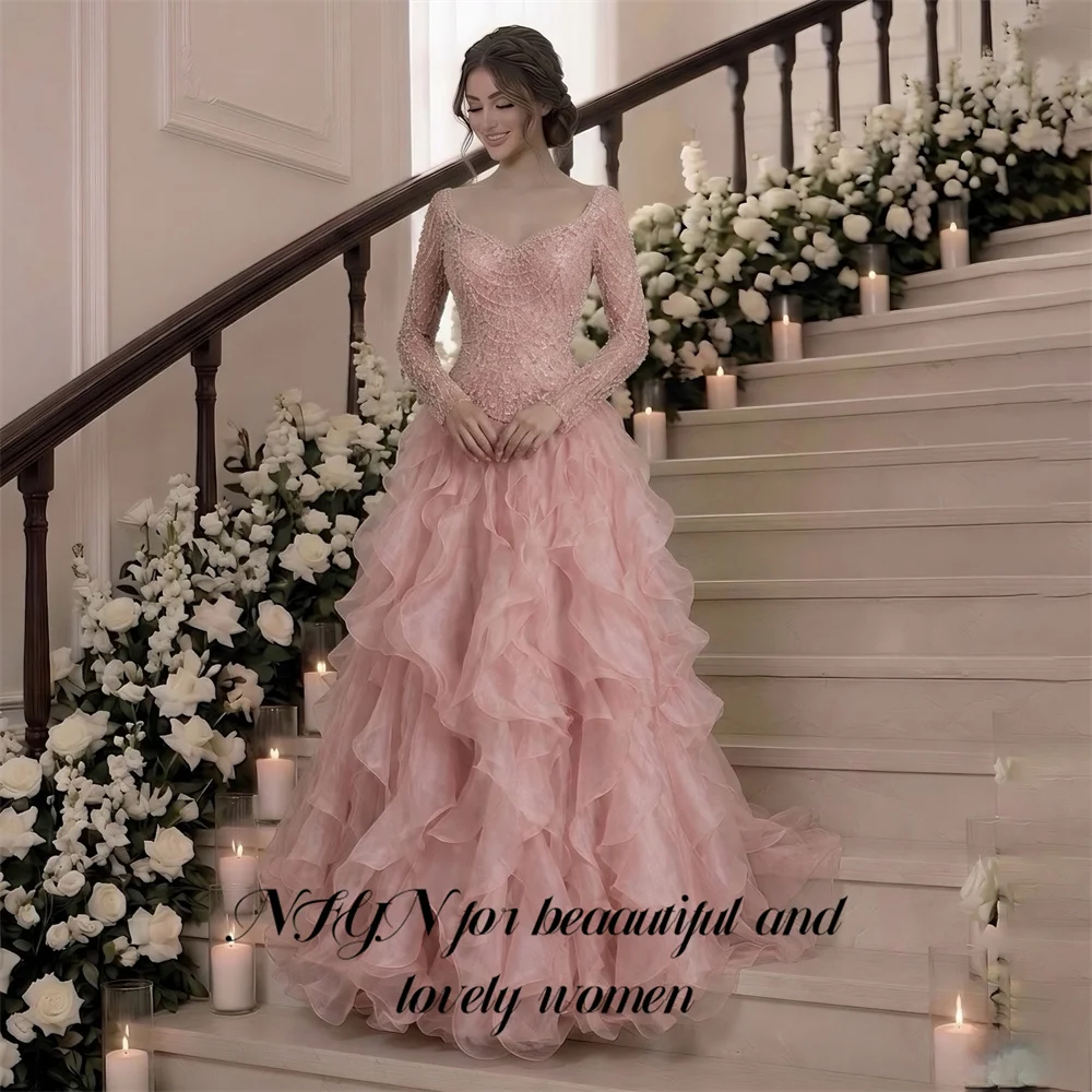 NFYN Pink 프롬 드레 Off the Shoulder Long Sleeve Prom Gown A Line Wave Hem Organza Party Dress for Formal Event Modest Customized
NFYN Pink 프롬 드레 Off the Shoulder Long Sleeve Prom Gown A Line Wave Hem Organza Party Dress for Formal Event Modest Customized