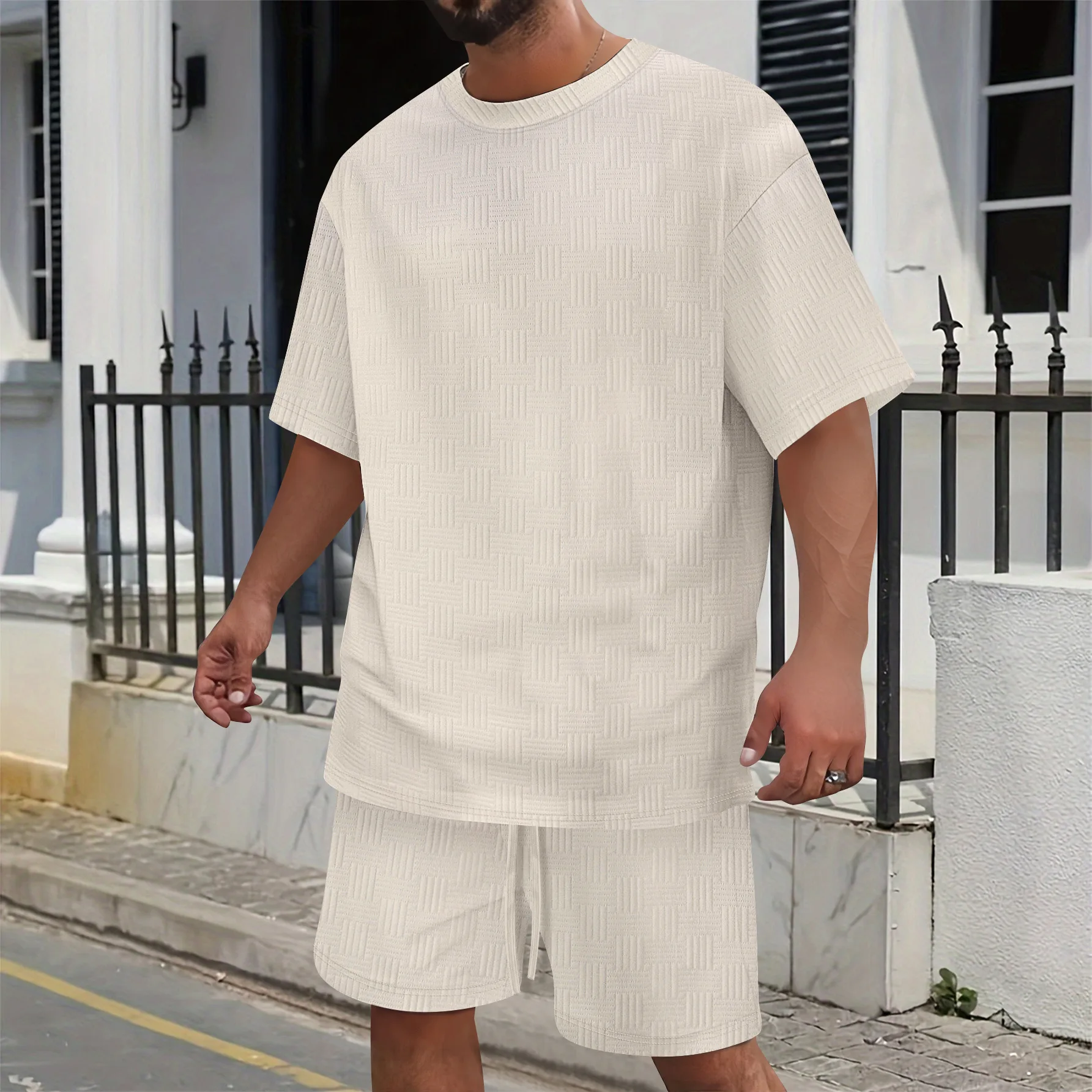 25 Summer Europe and the United States Cross-border Men's Jacquard Round Neck Short-sleeved T-shirt Shorts Casual Suit 2 Sets
25 Summer Europe and the United States Cross-border Men's Jacquard Round Neck Short-sleeved T-shirt Shorts Casual Suit 2 Sets