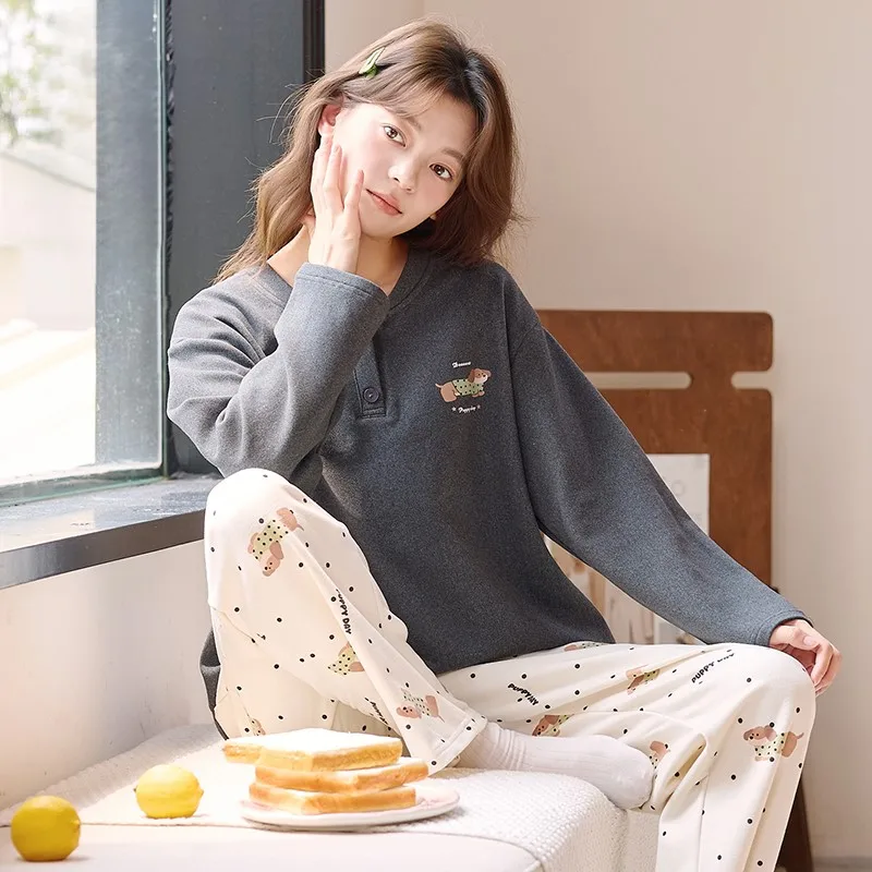Pajama Emo Sets Women Chinese New Year Cotton Charming Print Festival Loungewear Durable Quality Off Shoulder Long Sleeve Knee
Pajama Emo Sets Women Chinese New Year Cotton Charming Print Festival Loungewear Durable Quality Off Shoulder Long Sleeve Knee