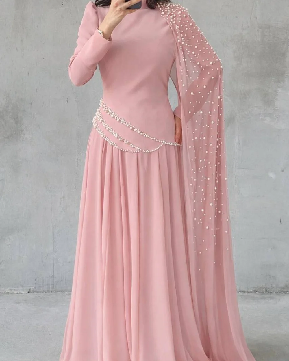 Customized Elegant Women Chiffon Beading Ruched Straight Evening Dress Matching High Collar Long Sleeves Floor Lenght Party Gown
Customized Elegant Women Chiffon Beading Ruched Straight Evening Dress Matching High Collar Long Sleeves Floor Lenght Party Gown