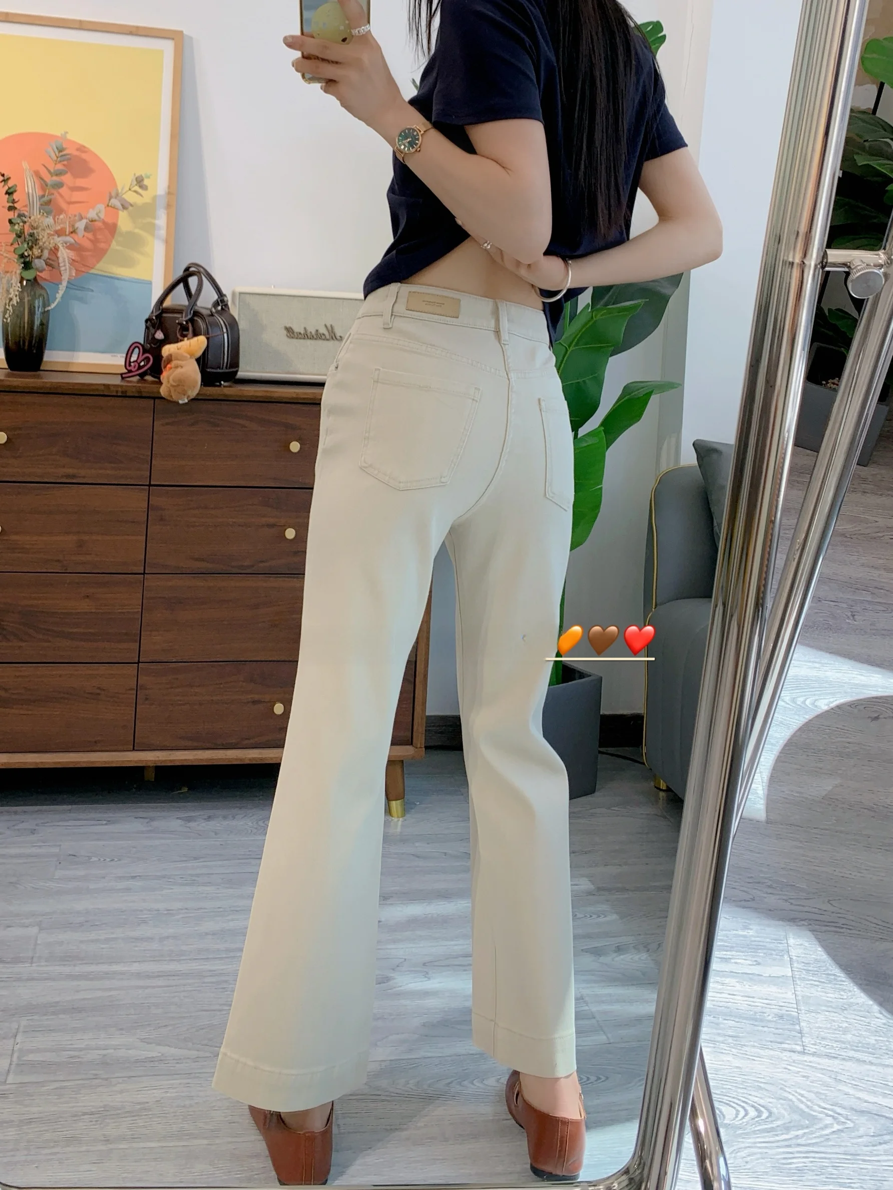 Женские джинсы Slim Fit с высокой талией из хлопка, весна-лето, новый стиль, слегка расклешенные, длиной 7/8, повседневные, удобные
Женские джинсы Slim Fit с высокой талией из хлопка, весна-лето, новый стиль, слегка расклешенные, длиной 7/8, повседневные, удобные