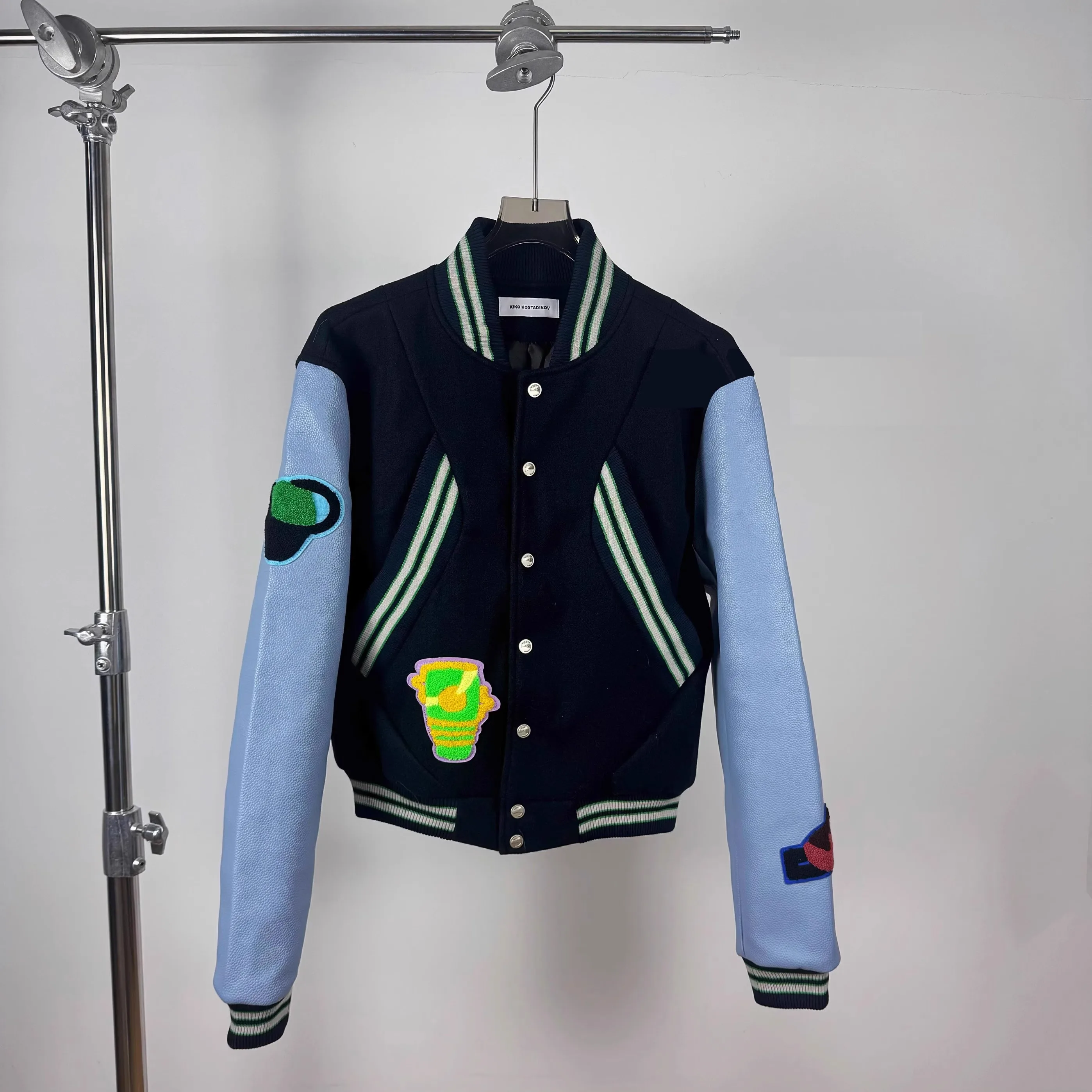 Мужская бейсбольная куртка Kiko Blue Sve, весенне-осенняя, в американском уличном стиле, куртка-бомбер Cleanfit, верхняя одежда
Мужская бейсбольная куртка Kiko Blue Sve, весенне-осенняя, в американском уличном стиле, куртка-бомбер Cleanfit, верхняя одежда